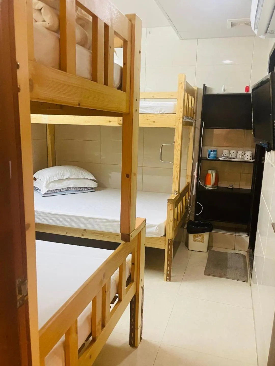 Bed in Johnson Hostel