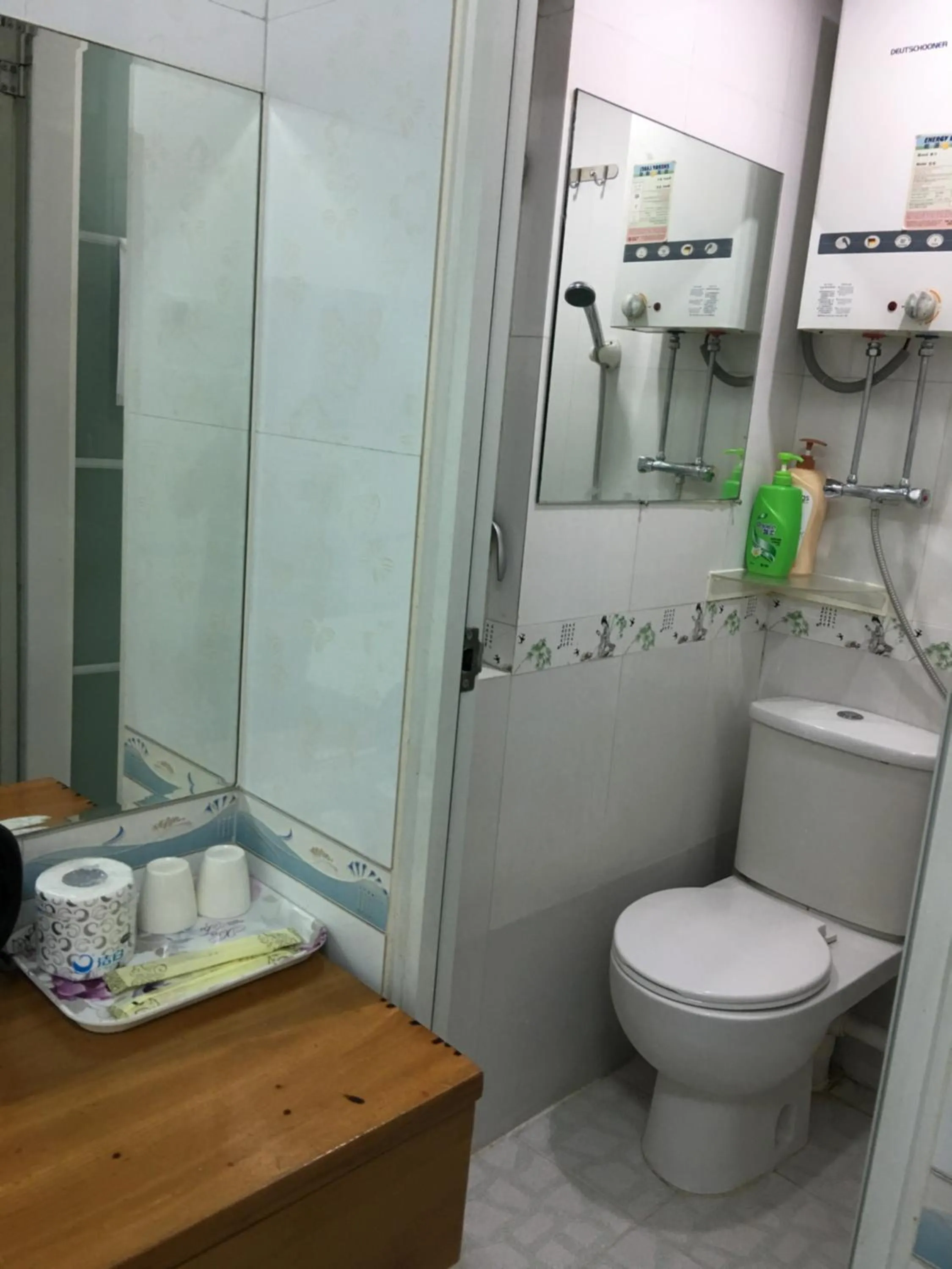 Decorative detail in Johnson Hostel