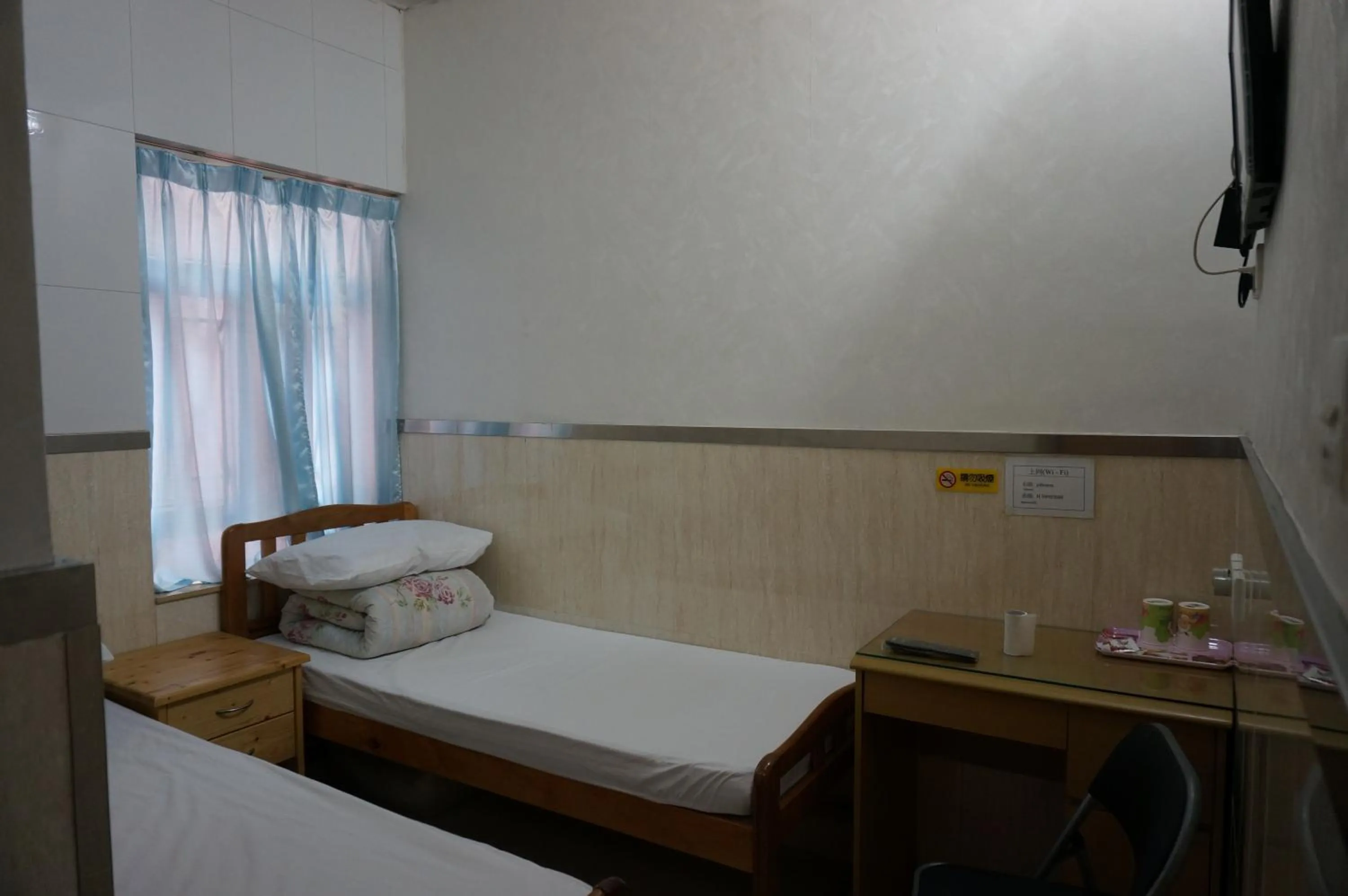 Photo of the whole room, Bed in Johnson Hostel