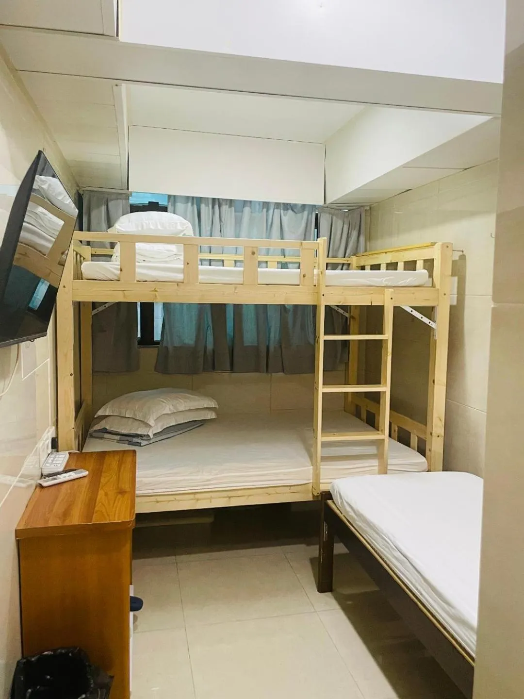 Bed in Johnson Hostel