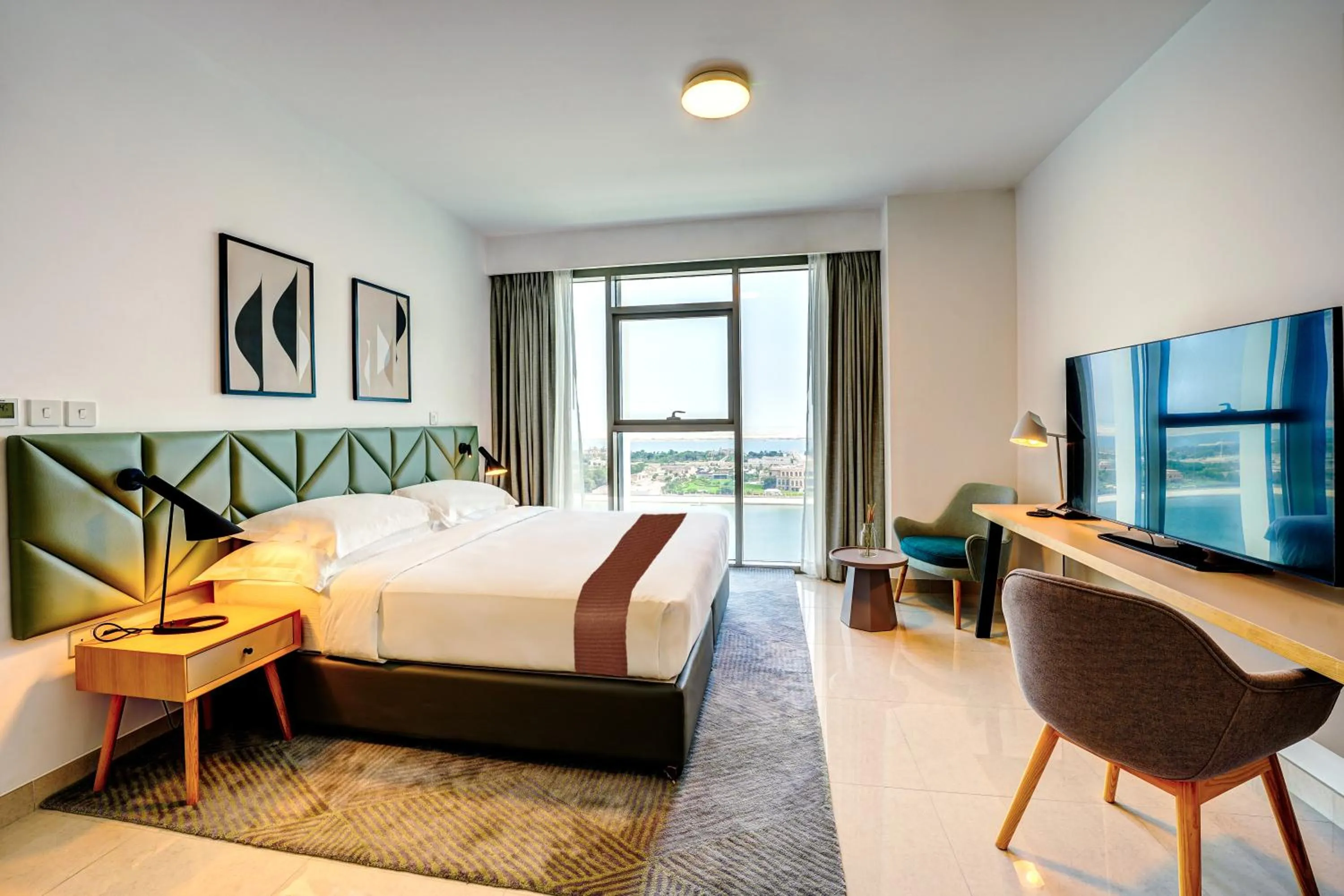 Bedroom, Bed in Capital Suites Hotel Apartments