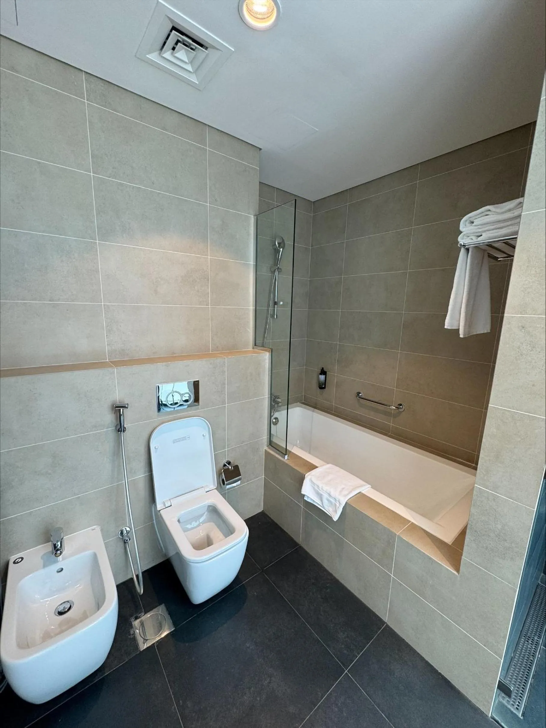 Capital Suites Hotel Apartments