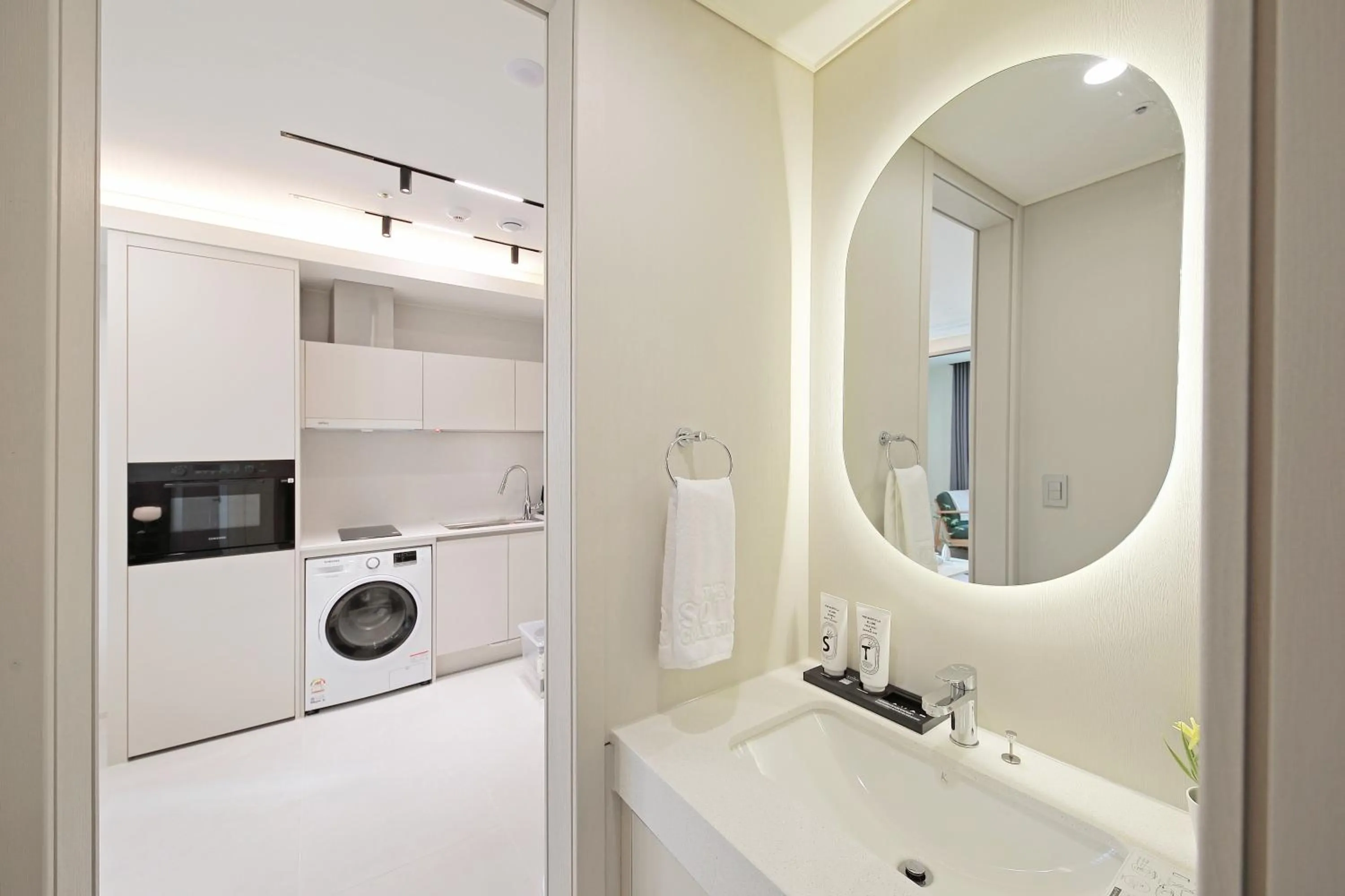 Sota Suite Busan Seomyeon