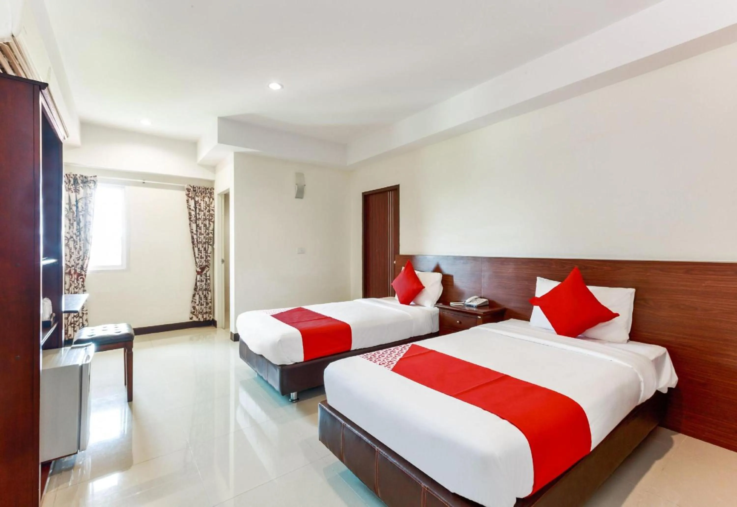 Bedroom, Bed in Collection O VResotel