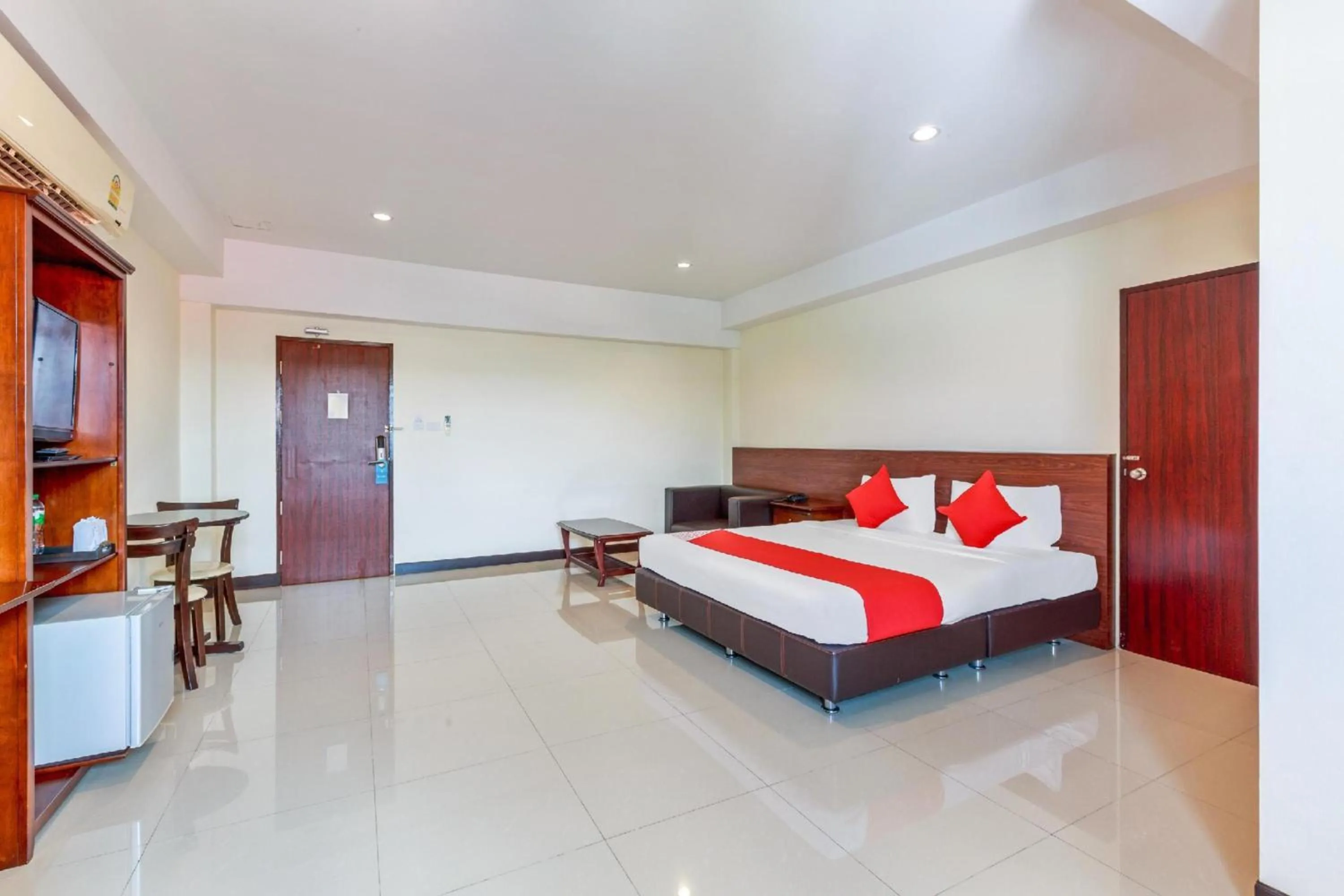 Bedroom, Bed in Collection O VResotel