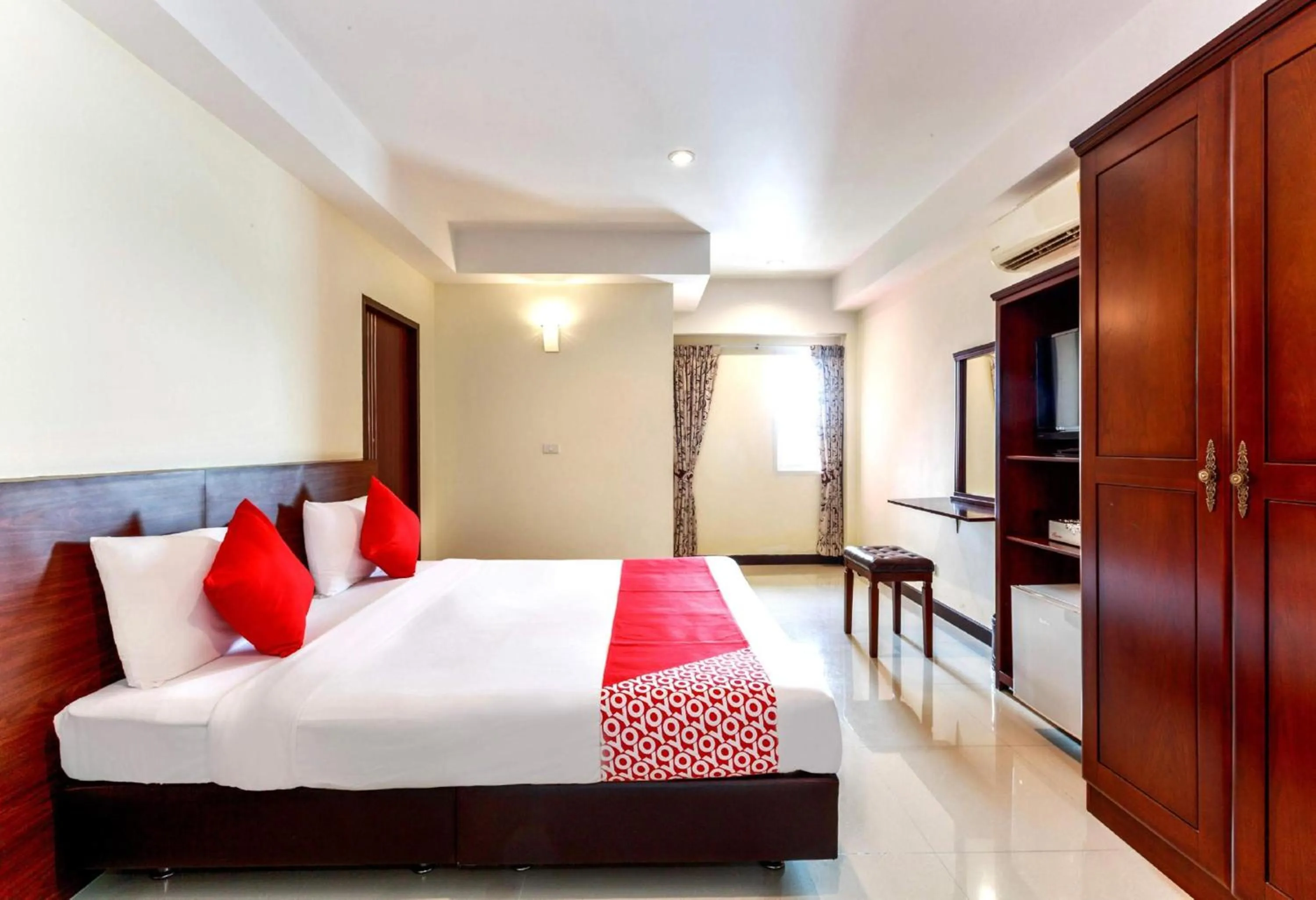 Bedroom, Bed in Collection O VResotel