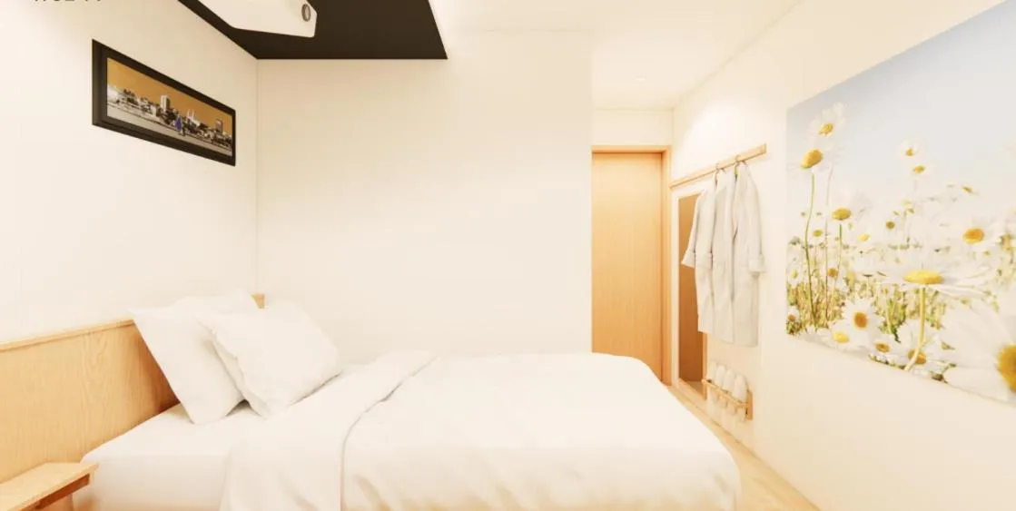 Deluxe Double Room with Namsan View in Myeongdong Guesthouse Como