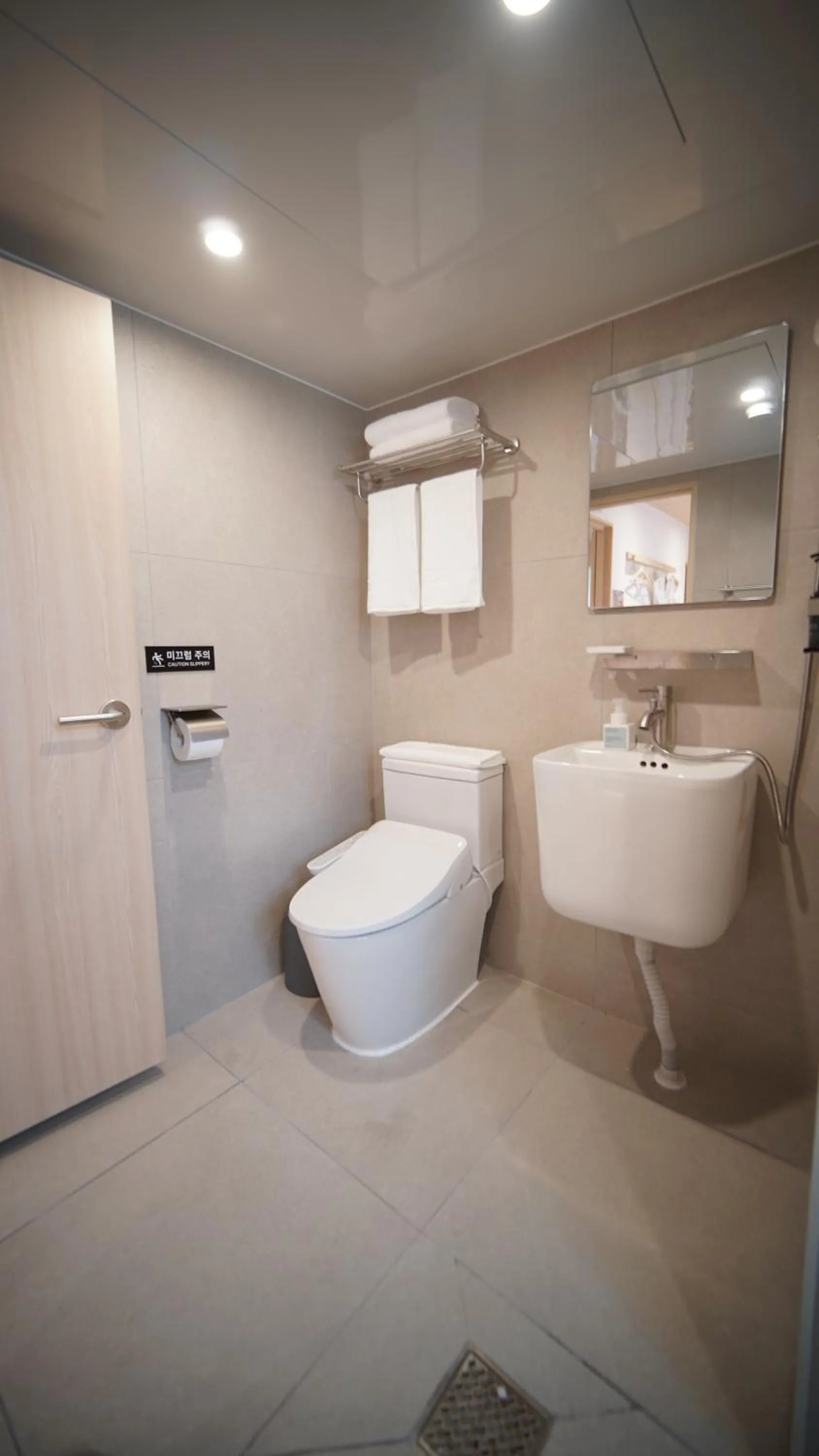 Myeongdong Guesthouse Como