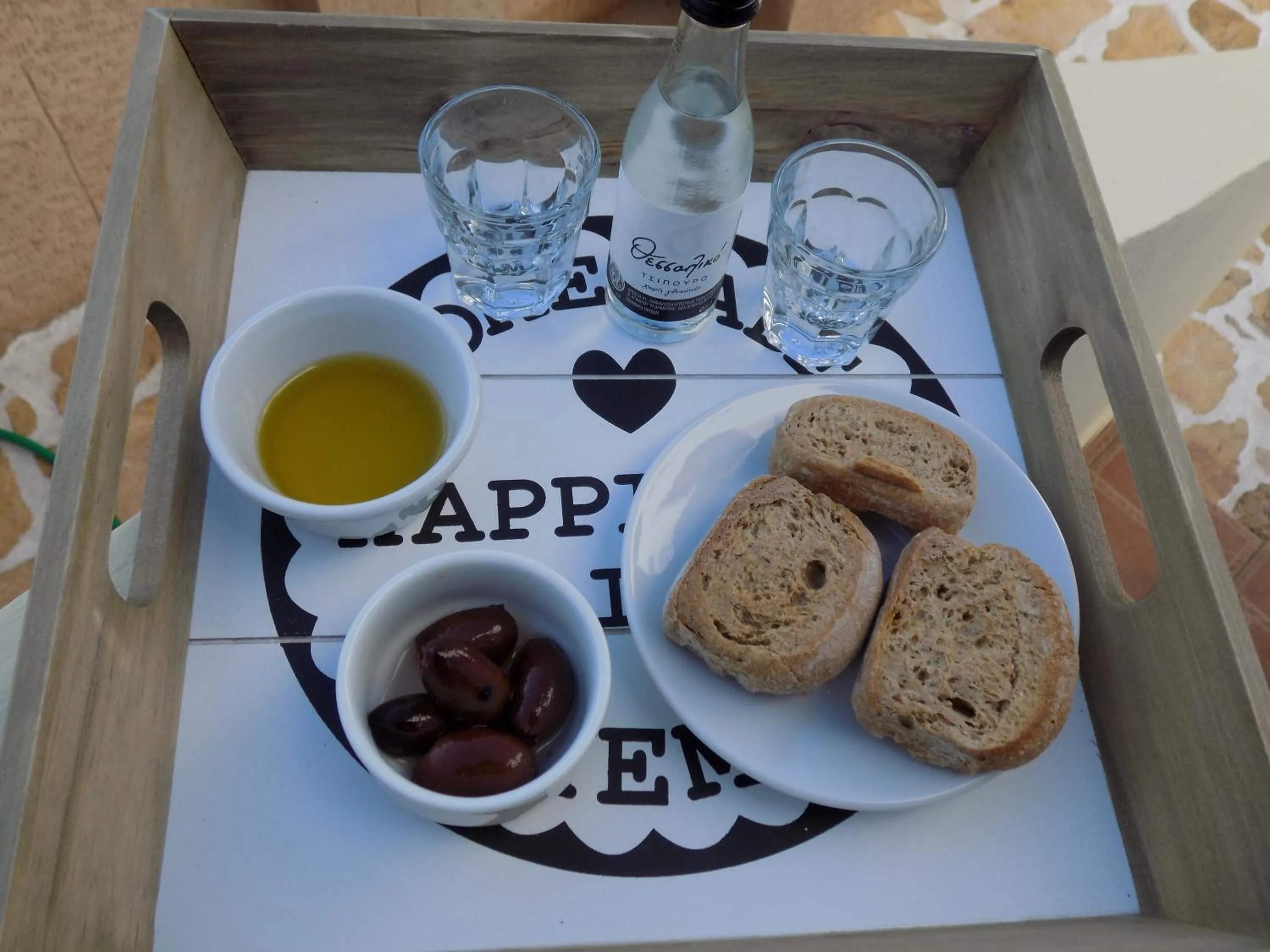 Food and drinks in Anemi Leros Apartments