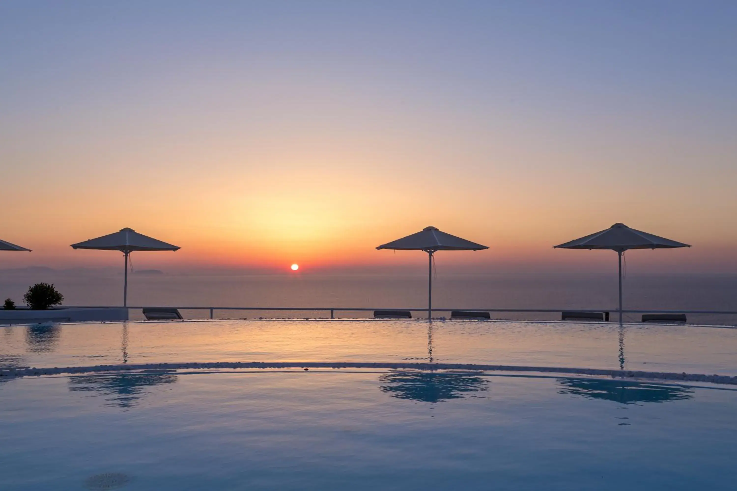 Swimming pool in Amber Light Villas Swimming pool in Amber Light Villas