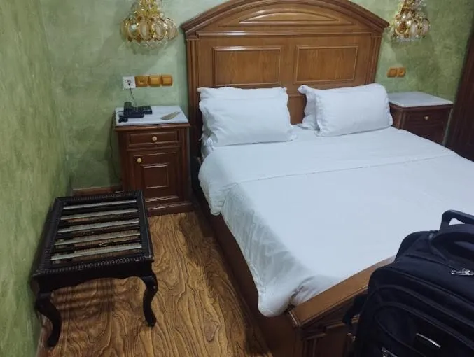 Bed in Hotel Ville Des Roses