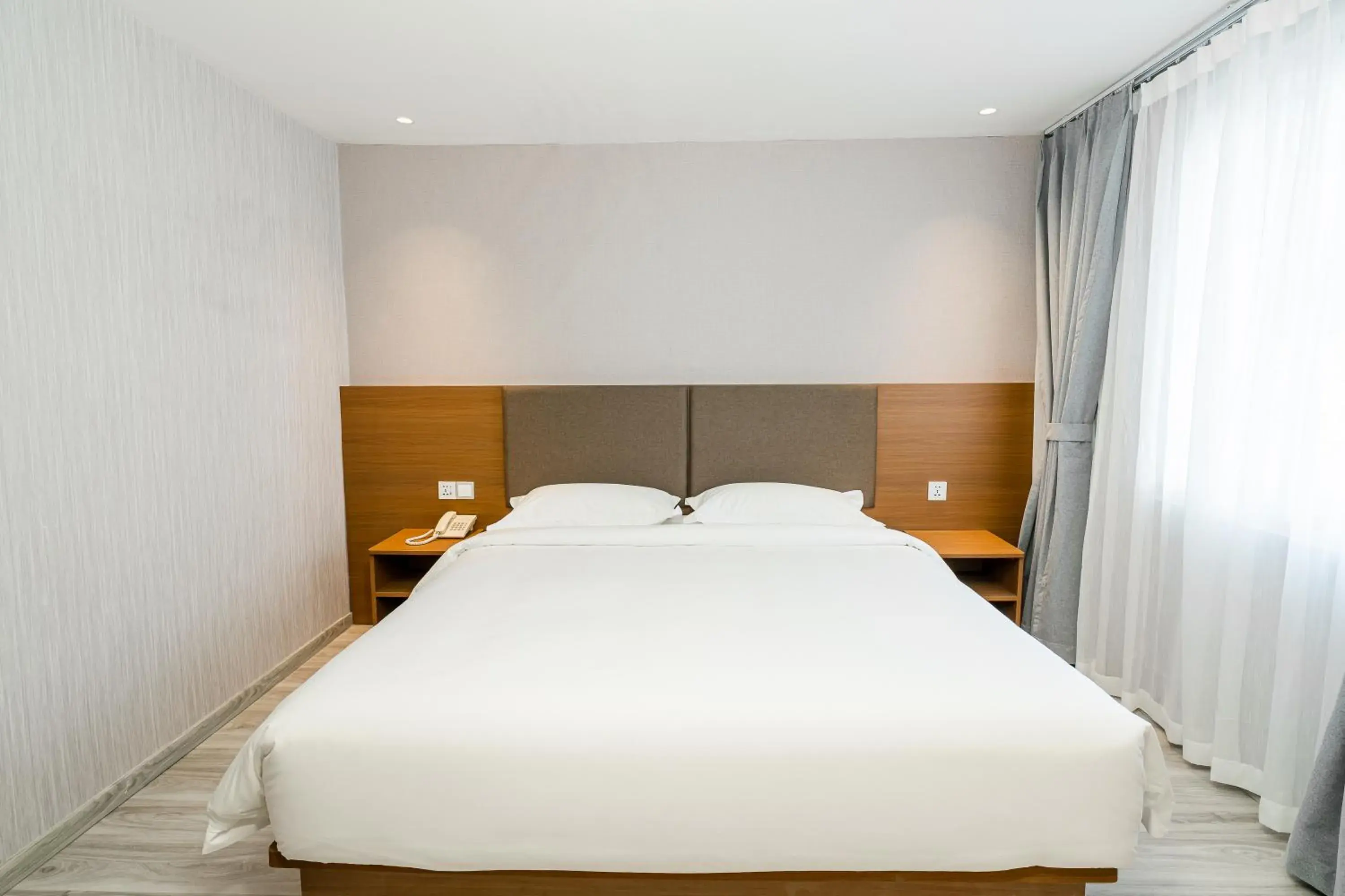 Bed in Aurea Delight Hotel Bed in Aurea Delight Hotel