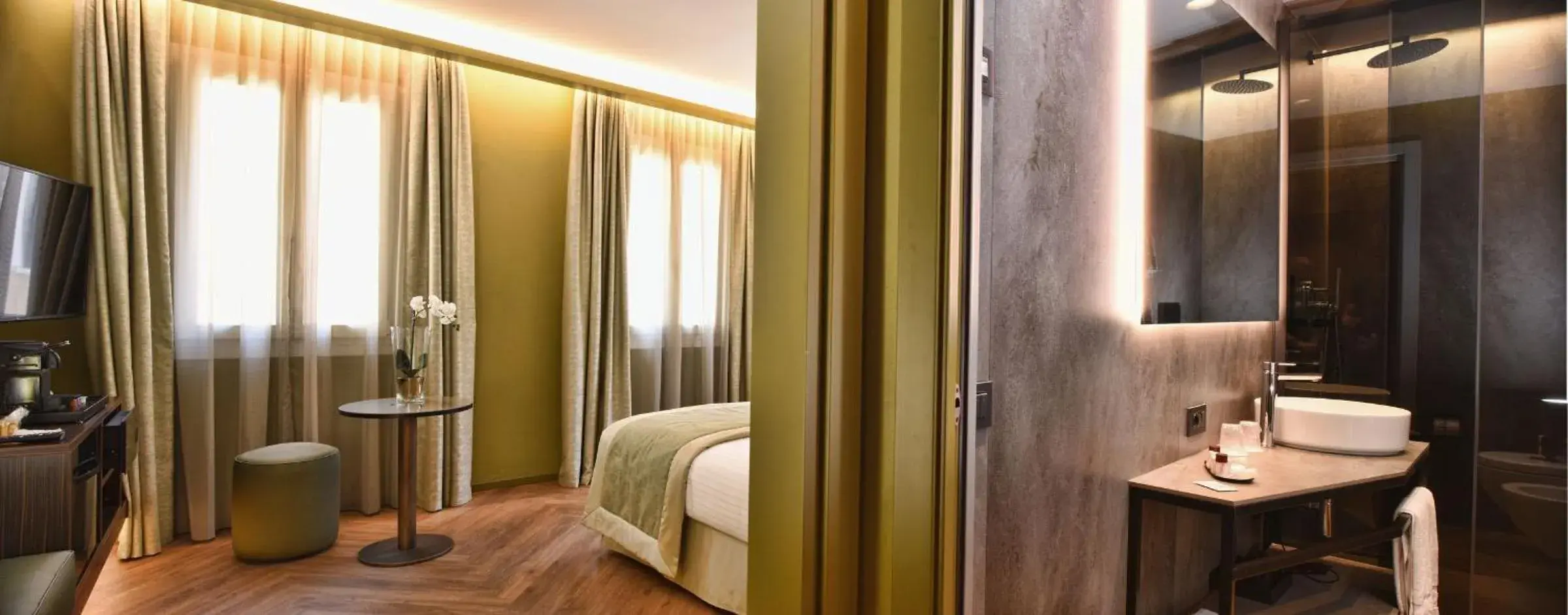 Bedroom in Rosa Salva Hotel Bedroom in Rosa Salva Hotel