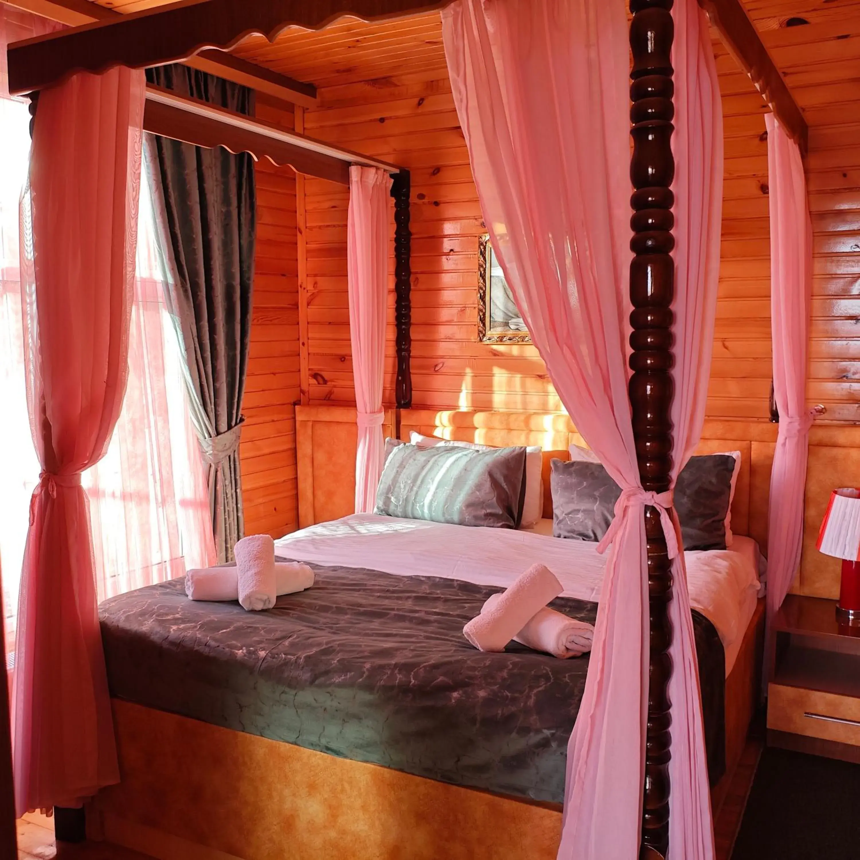 Suite in Kungut Hotel & Restaurant Suite in Kungut Hotel & Restaurant