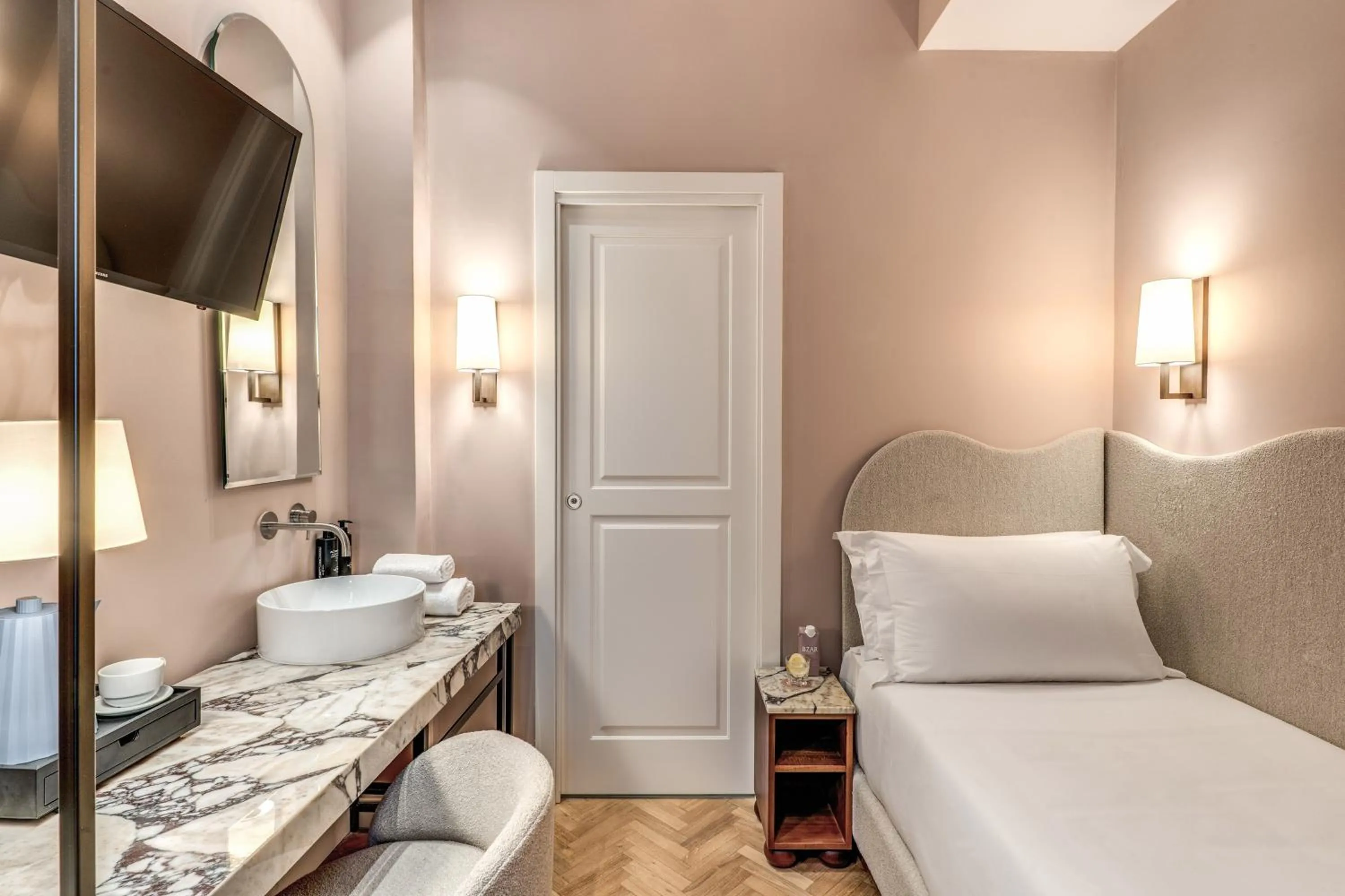 Bed in Hotel Fori Imperiali