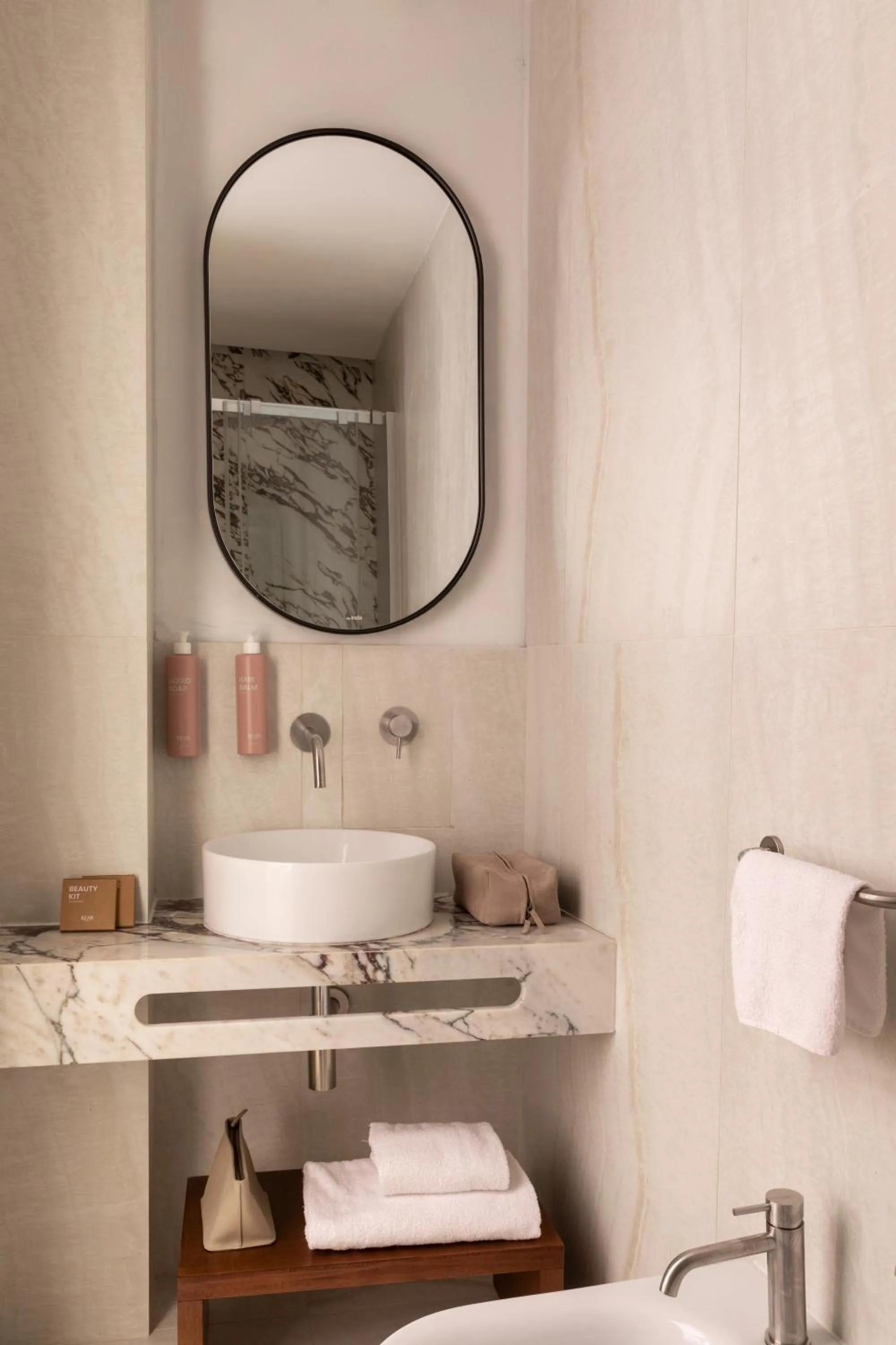 Bathroom in Hotel Fori Imperiali
