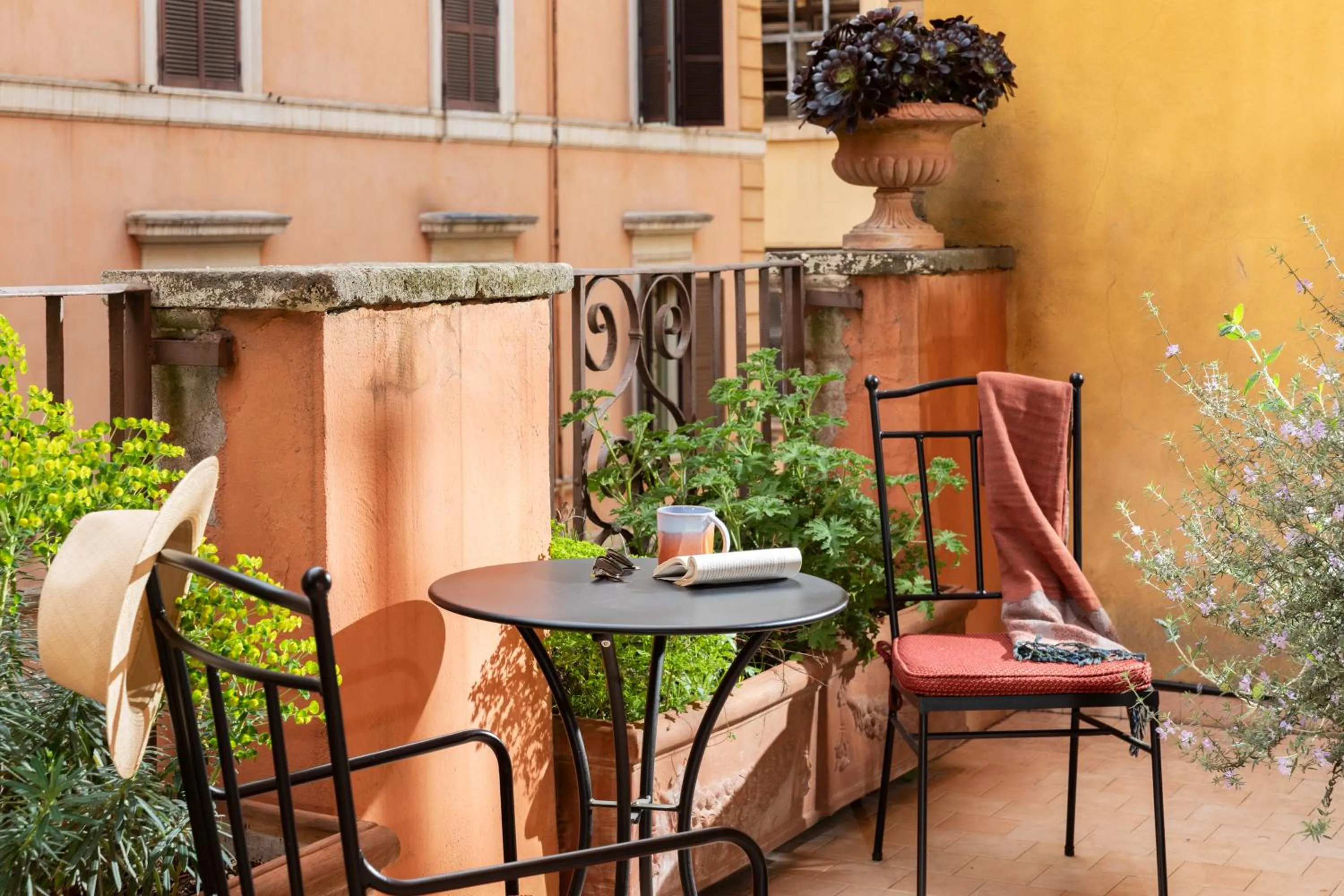 Spring in Hotel Fori Imperiali