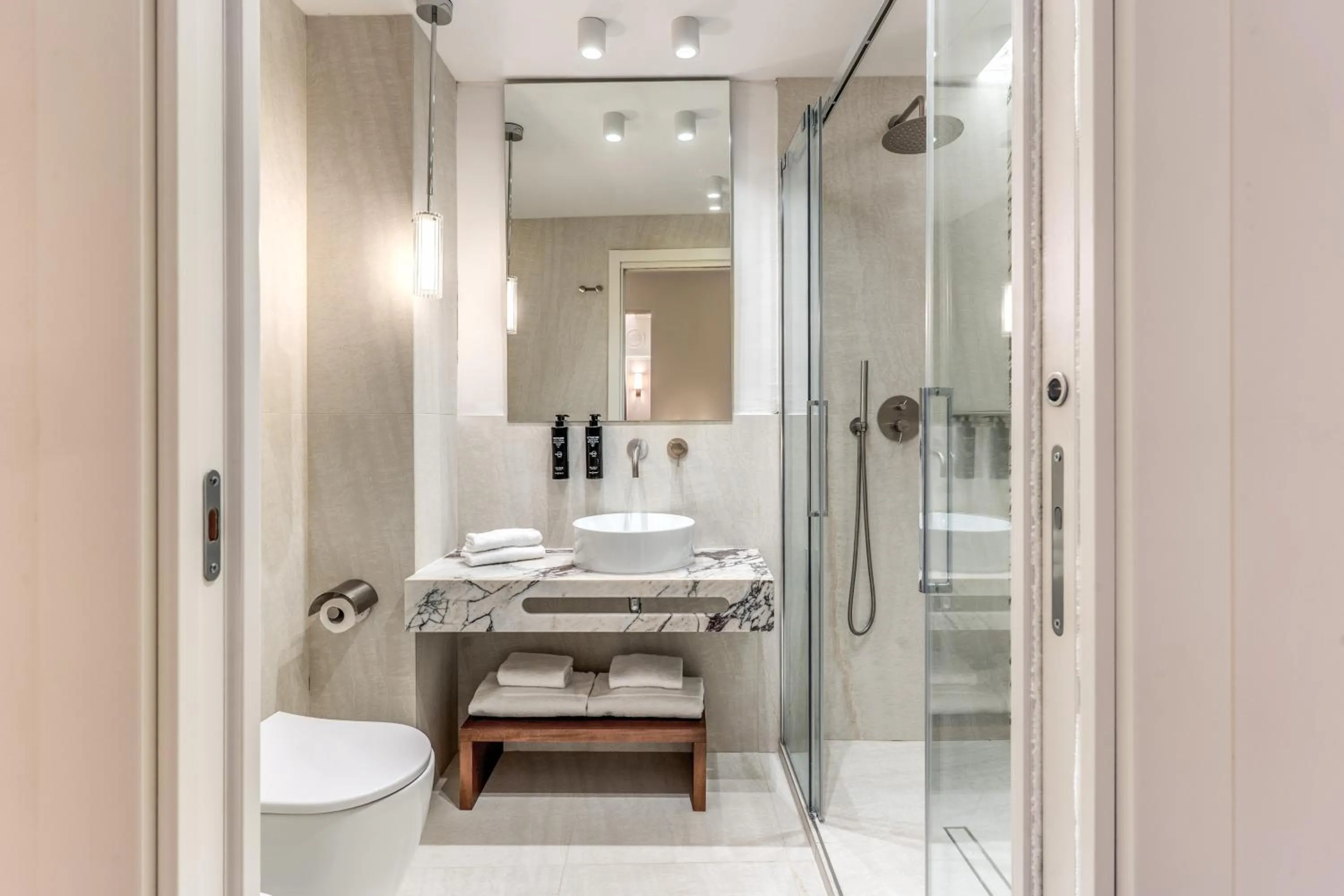 Shower in Hotel Fori Imperiali