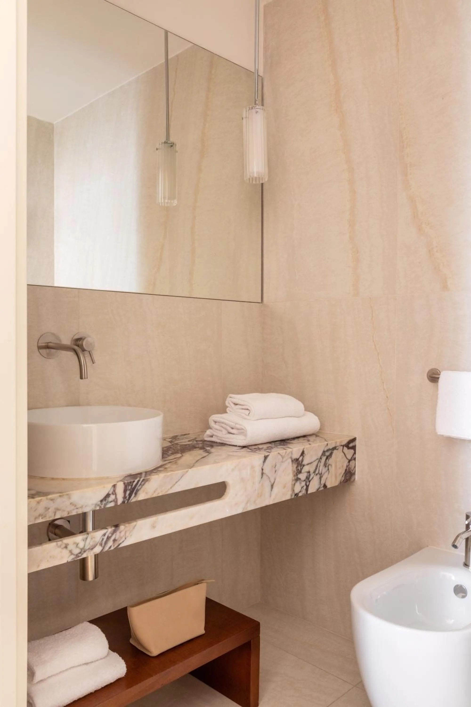 Bathroom in Hotel Fori Imperiali