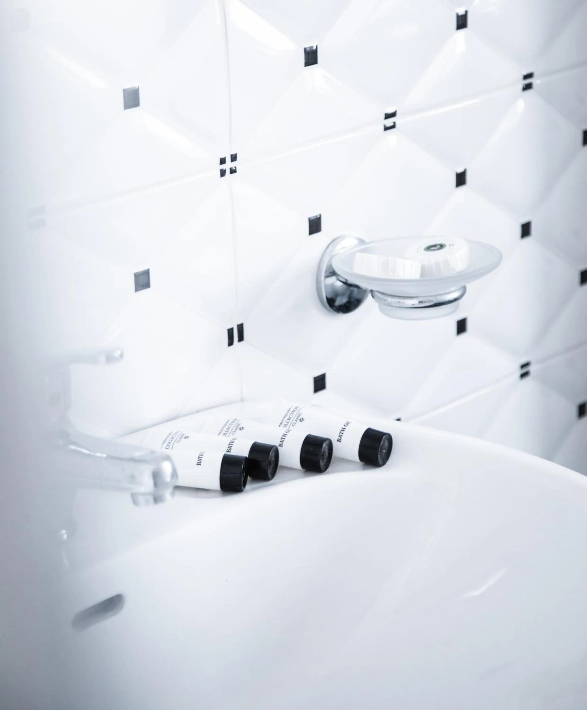 Bathroom in Vila e Bardhe Butique Hotel