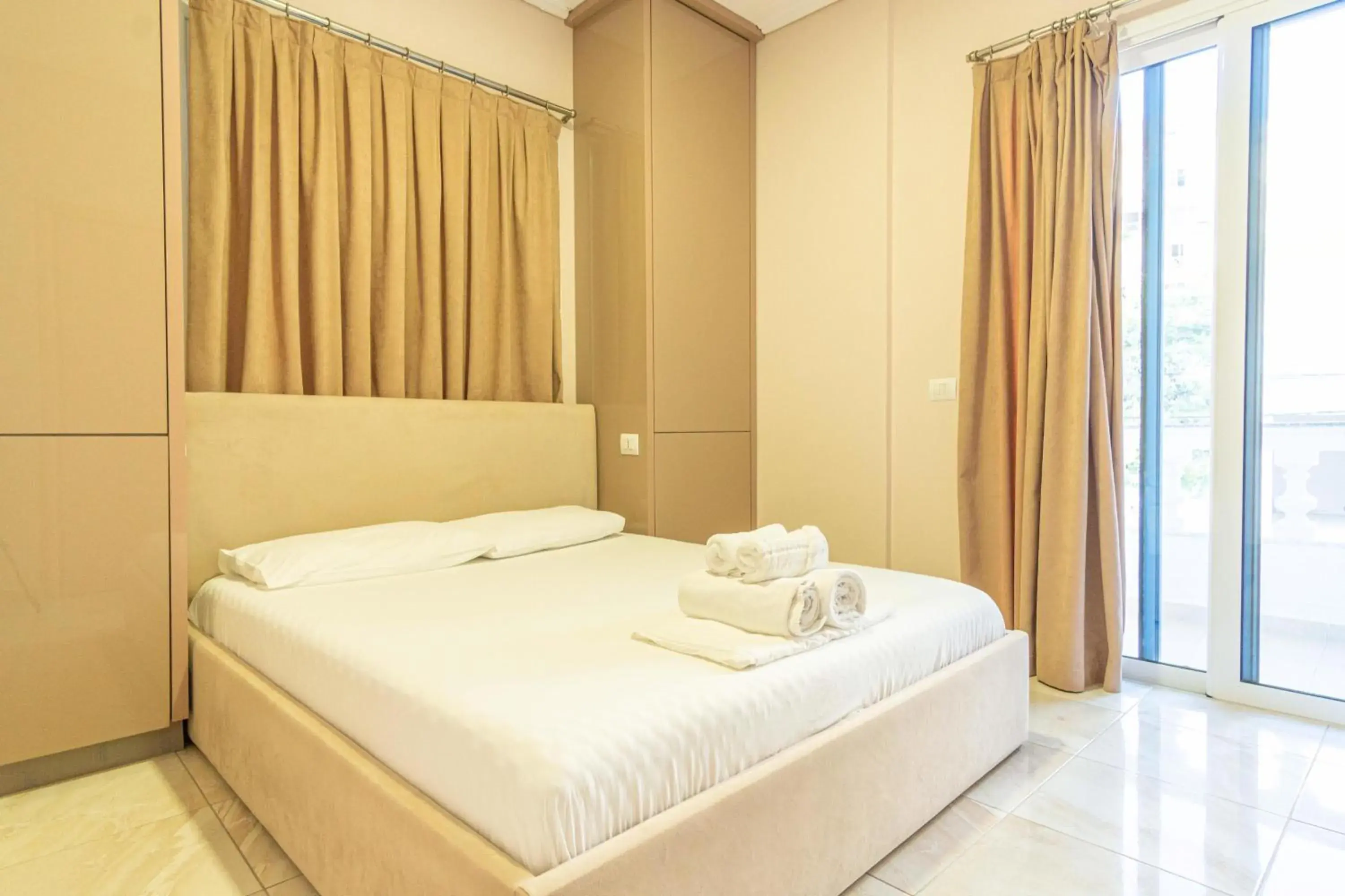 Double Room with Balcony in Vila e Bardhe Butique Hotel Double Room with Balcony in Vila e Bardhe Butique Hotel