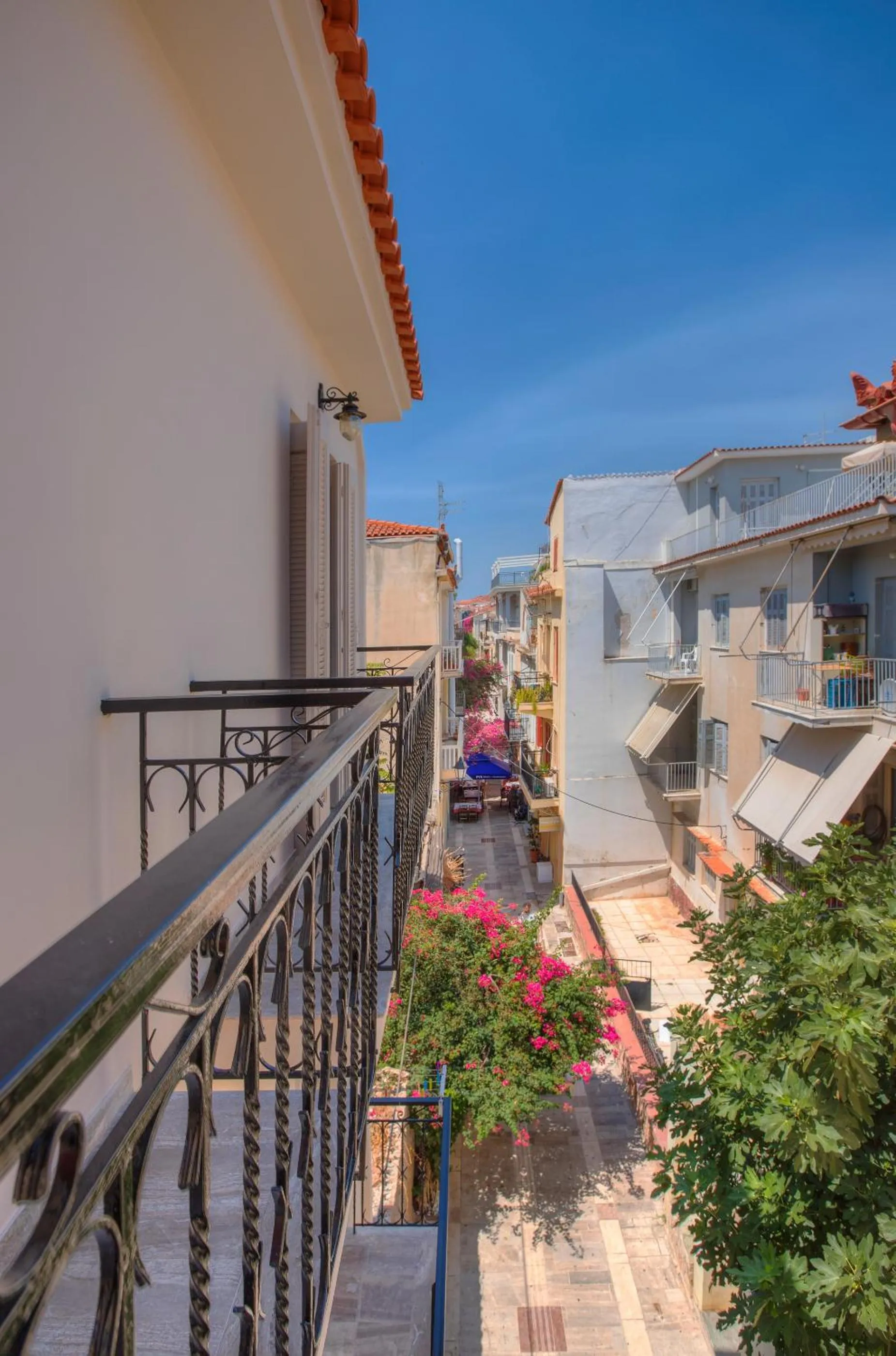 Pension Omorfi Poli