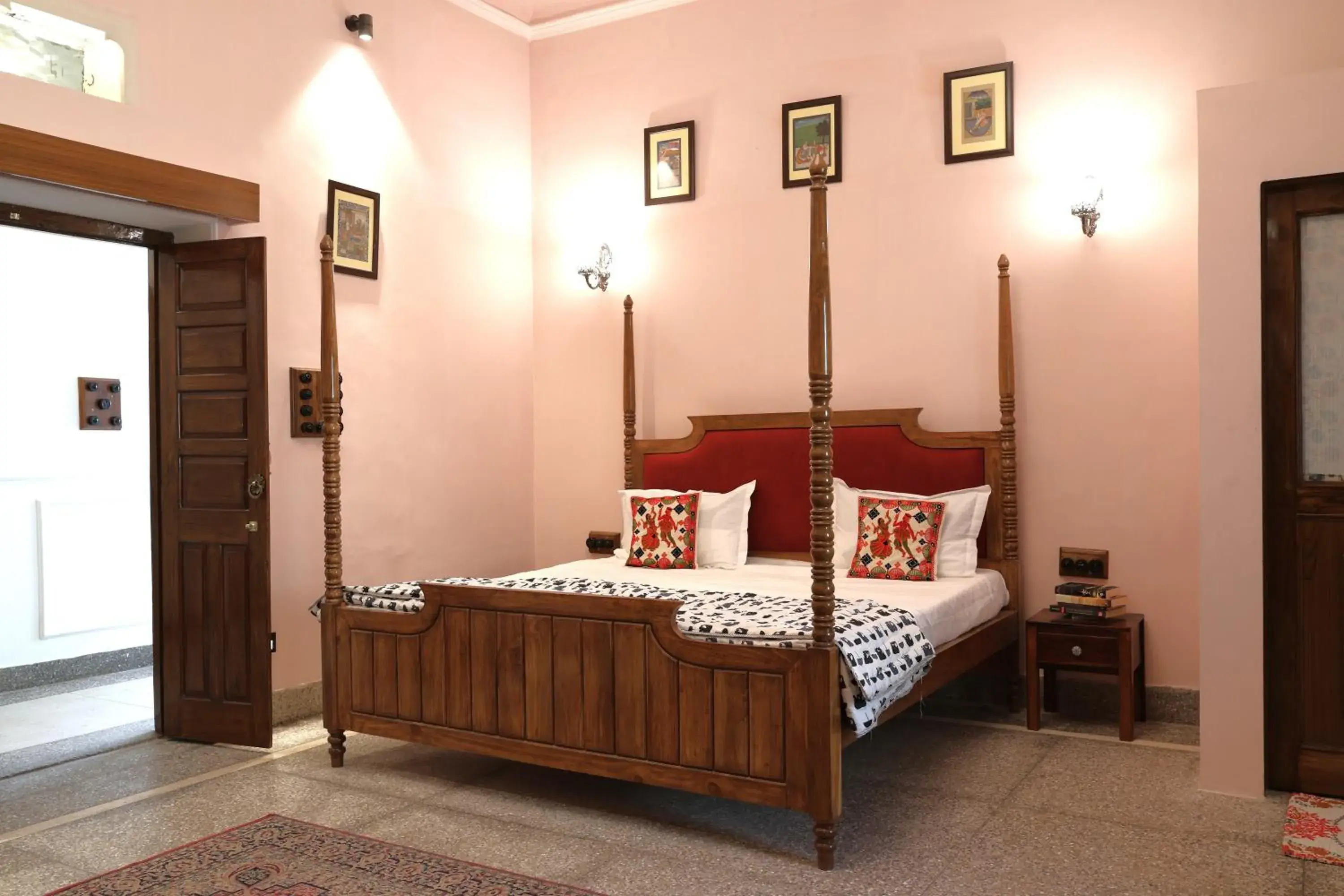 House of Amer House of Amer