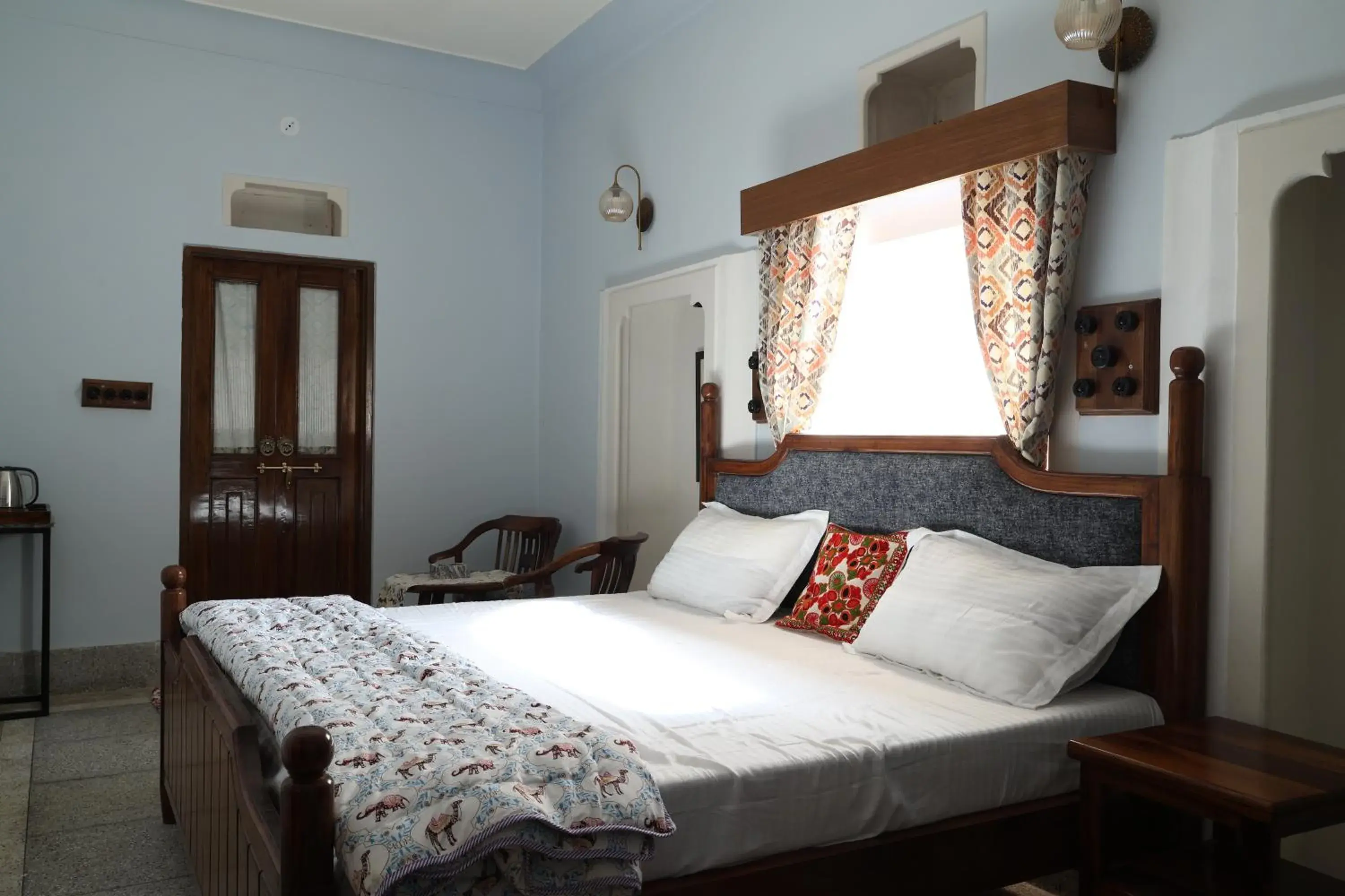 Deluxe Double Room with Castle View - single occupancy in House of Amer Deluxe Double Room with Castle View - single occupancy in House of Amer
