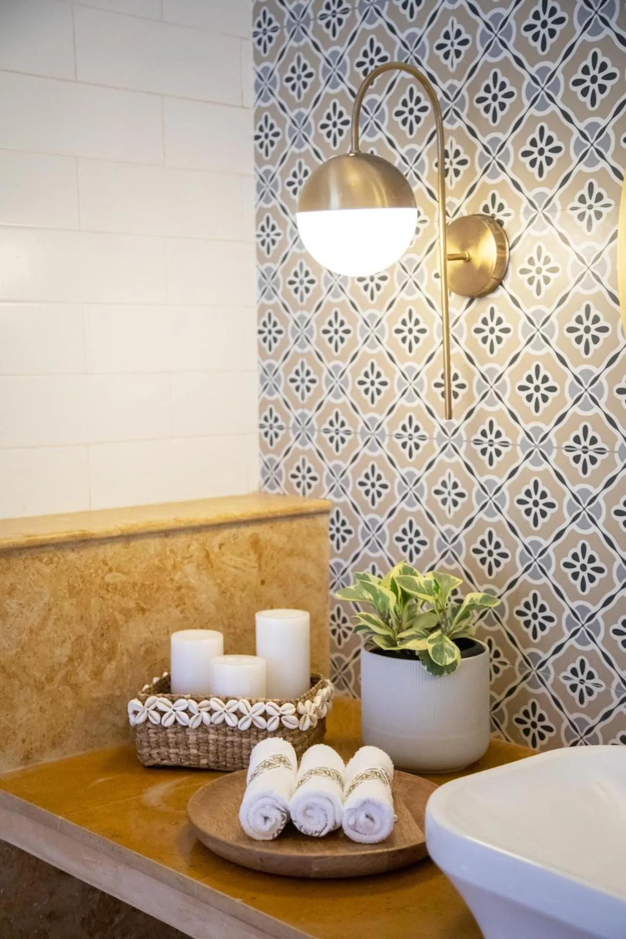 Bathroom in LohonoStays Colina Villa F