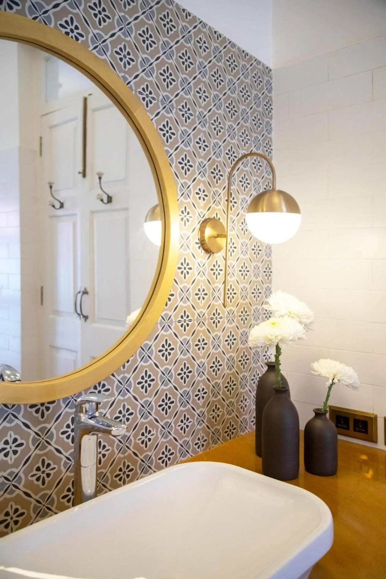 Shower in LohonoStays Colina Villa F