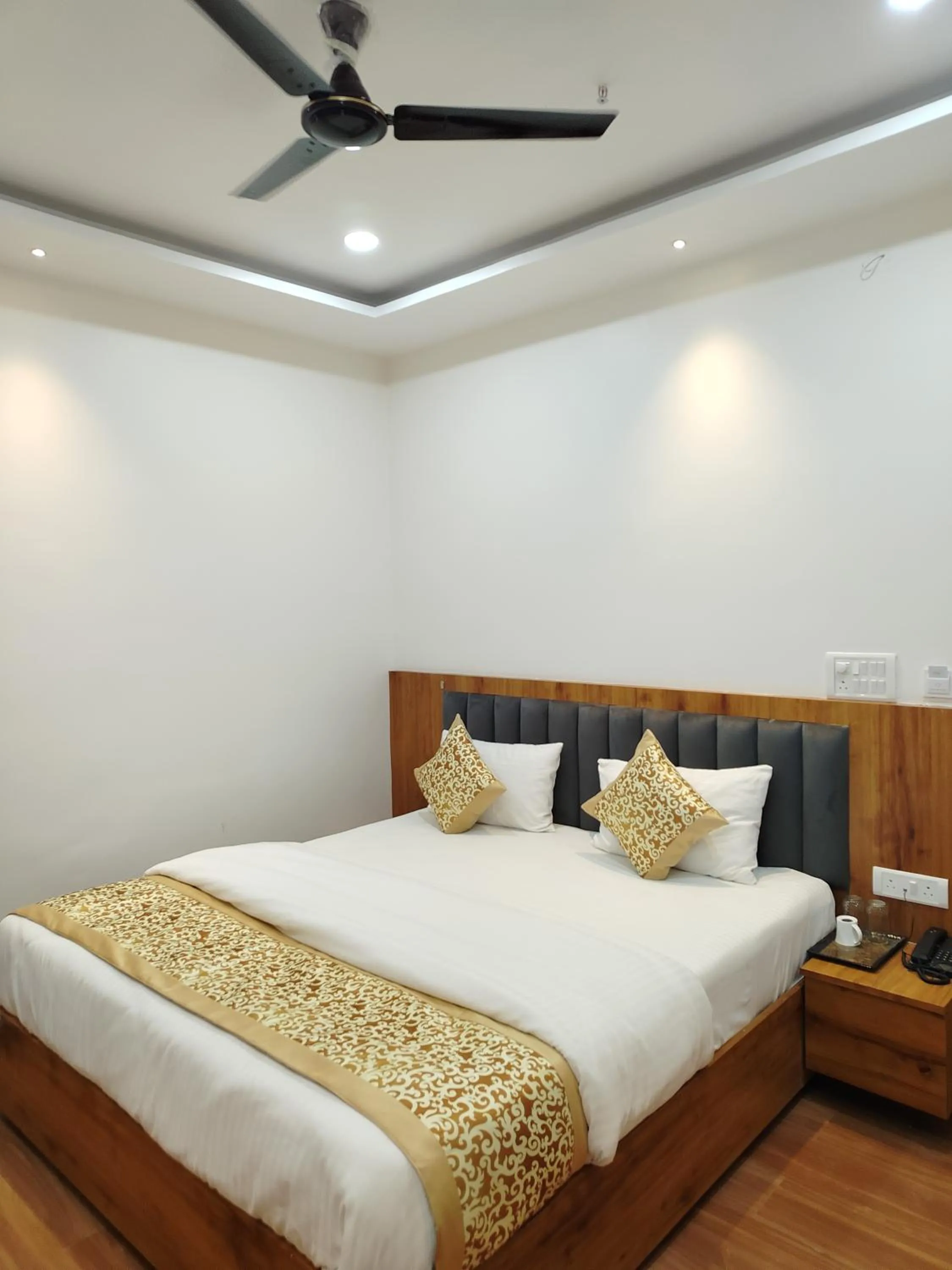 Kennedia International Hotal & Suite