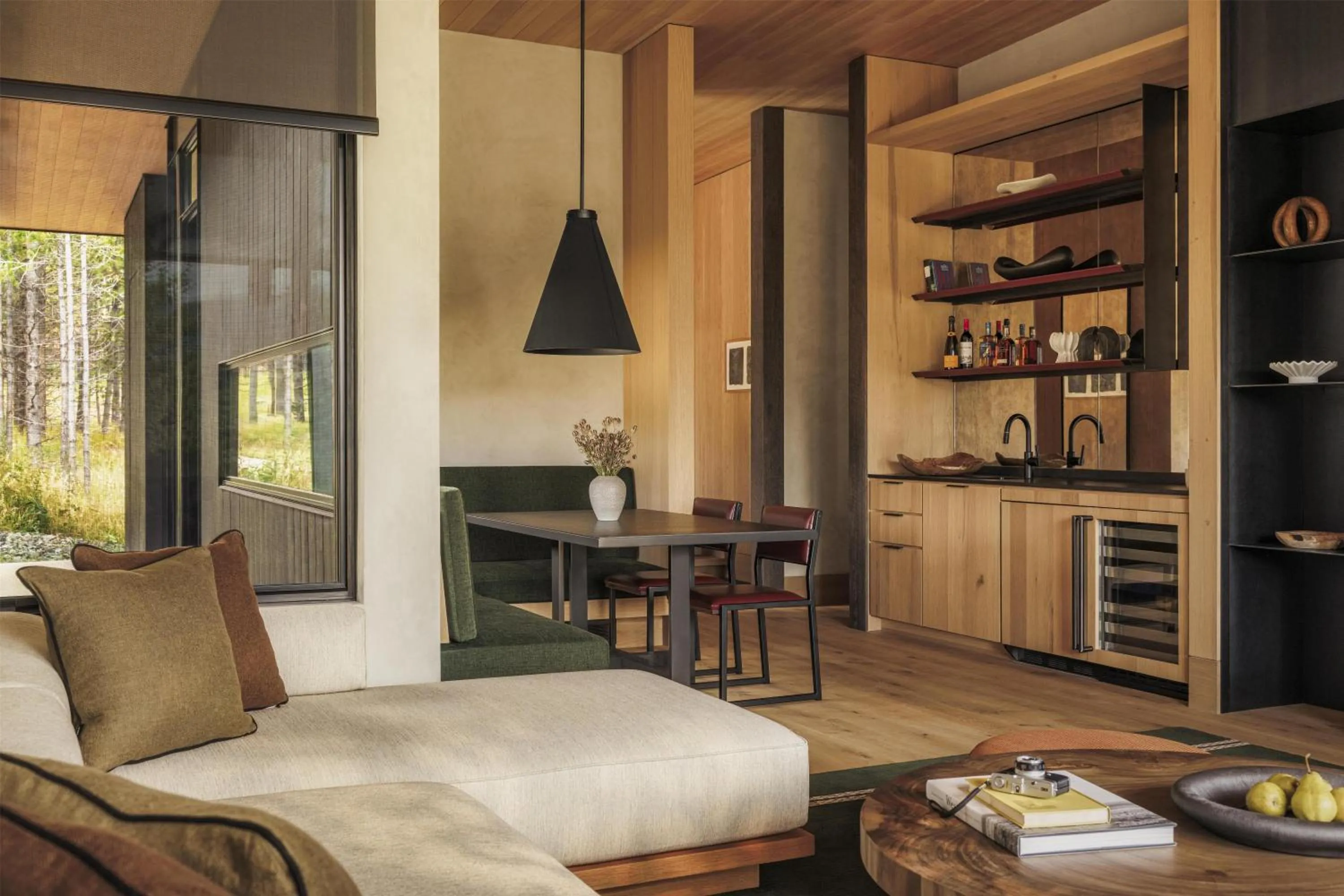 Photo of the whole room in One&Only Moonlight Basin