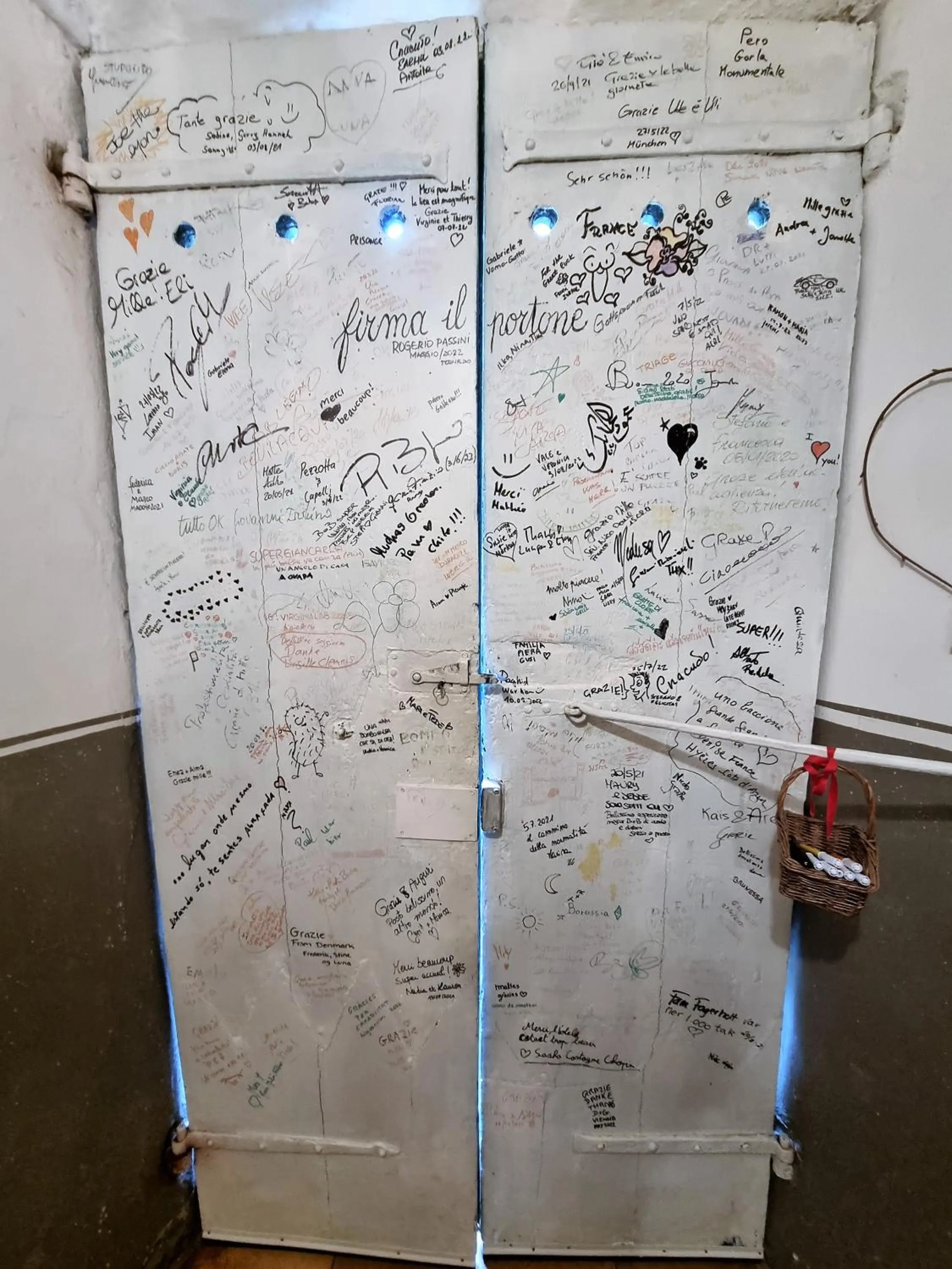 Decorative detail in La Corte B&B