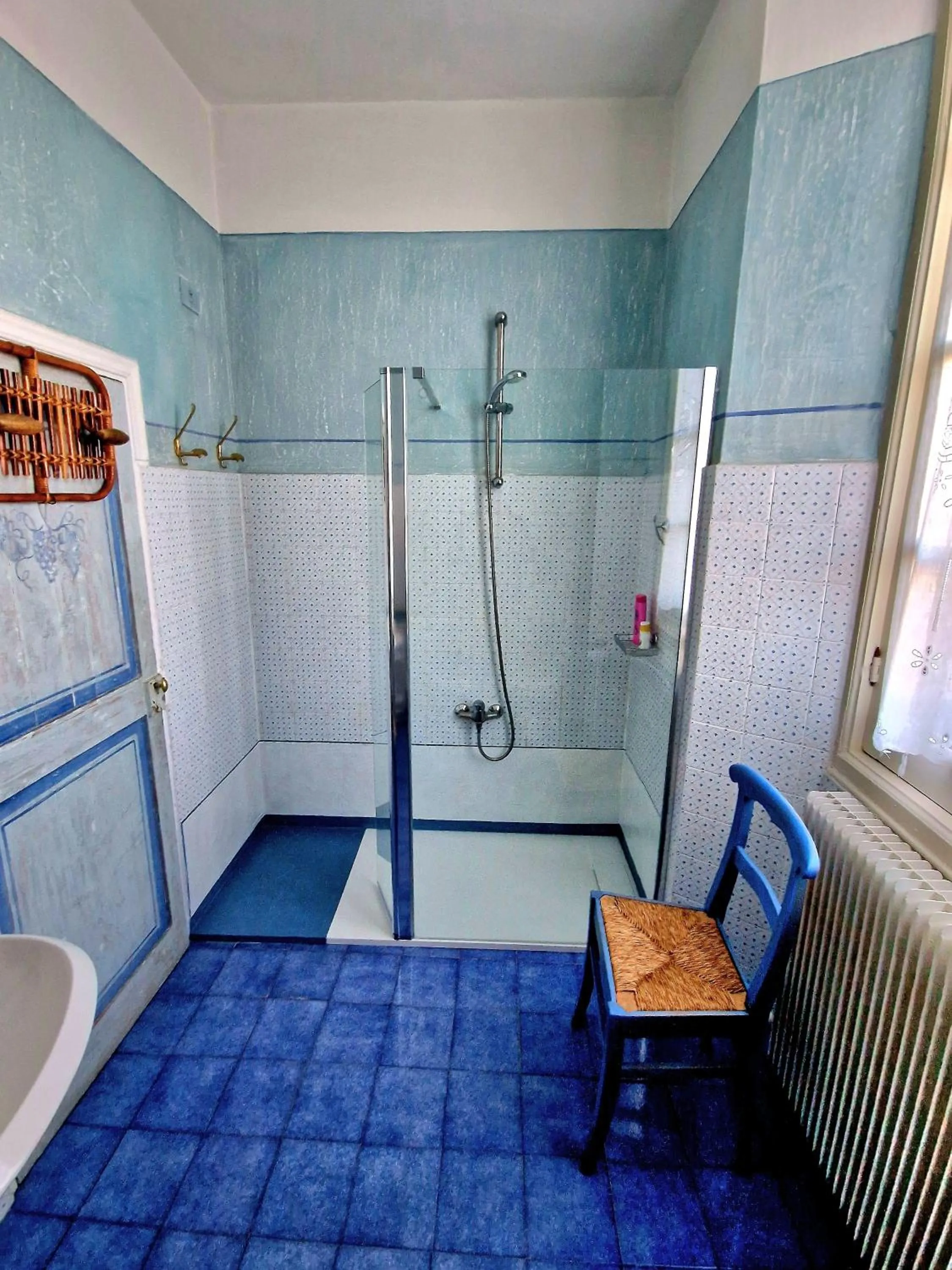 Shower in La Corte B&B