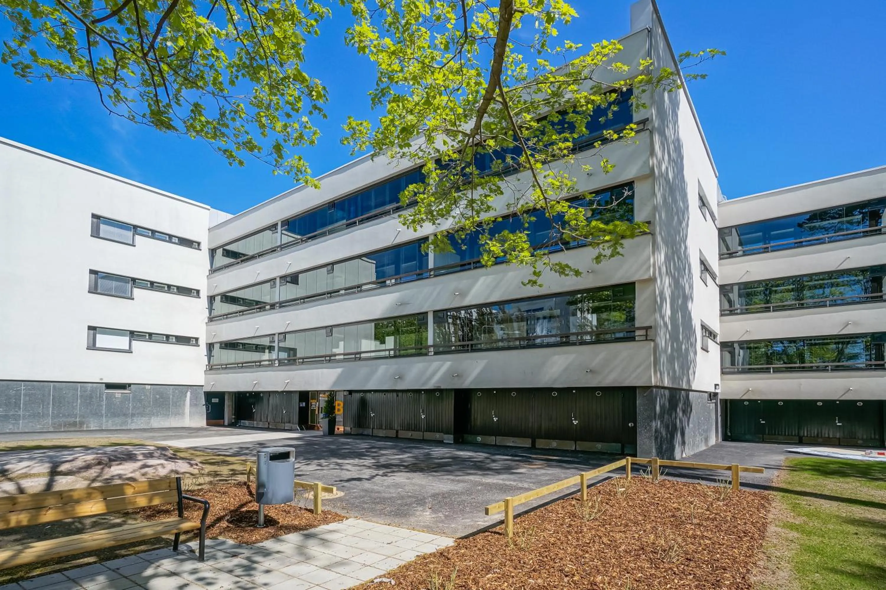 Property building in Forenom Serviced Apartments Espoo Tapiola