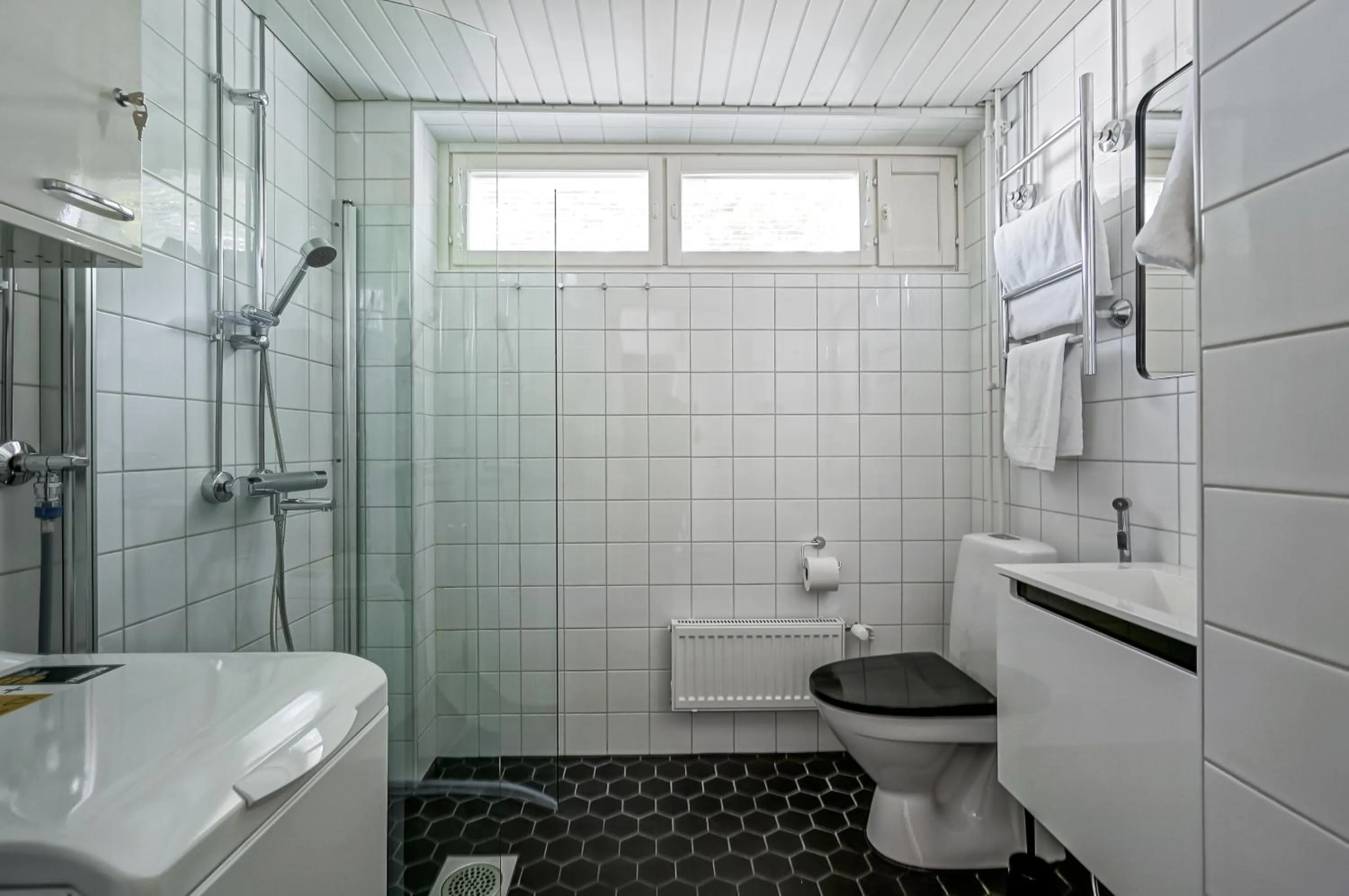 Shower in Forenom Serviced Apartments Espoo Tapiola
