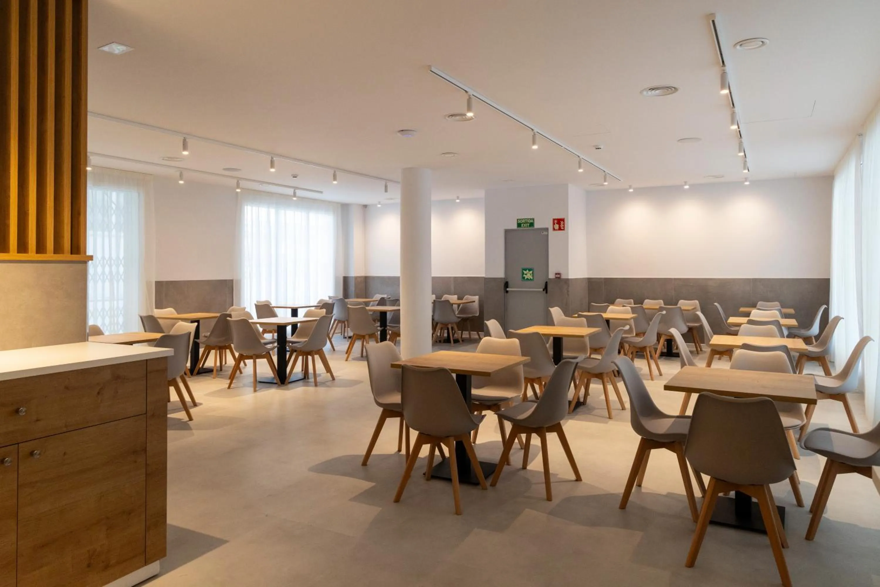 Living room in Hotel Calella by Beatriz Hoteles