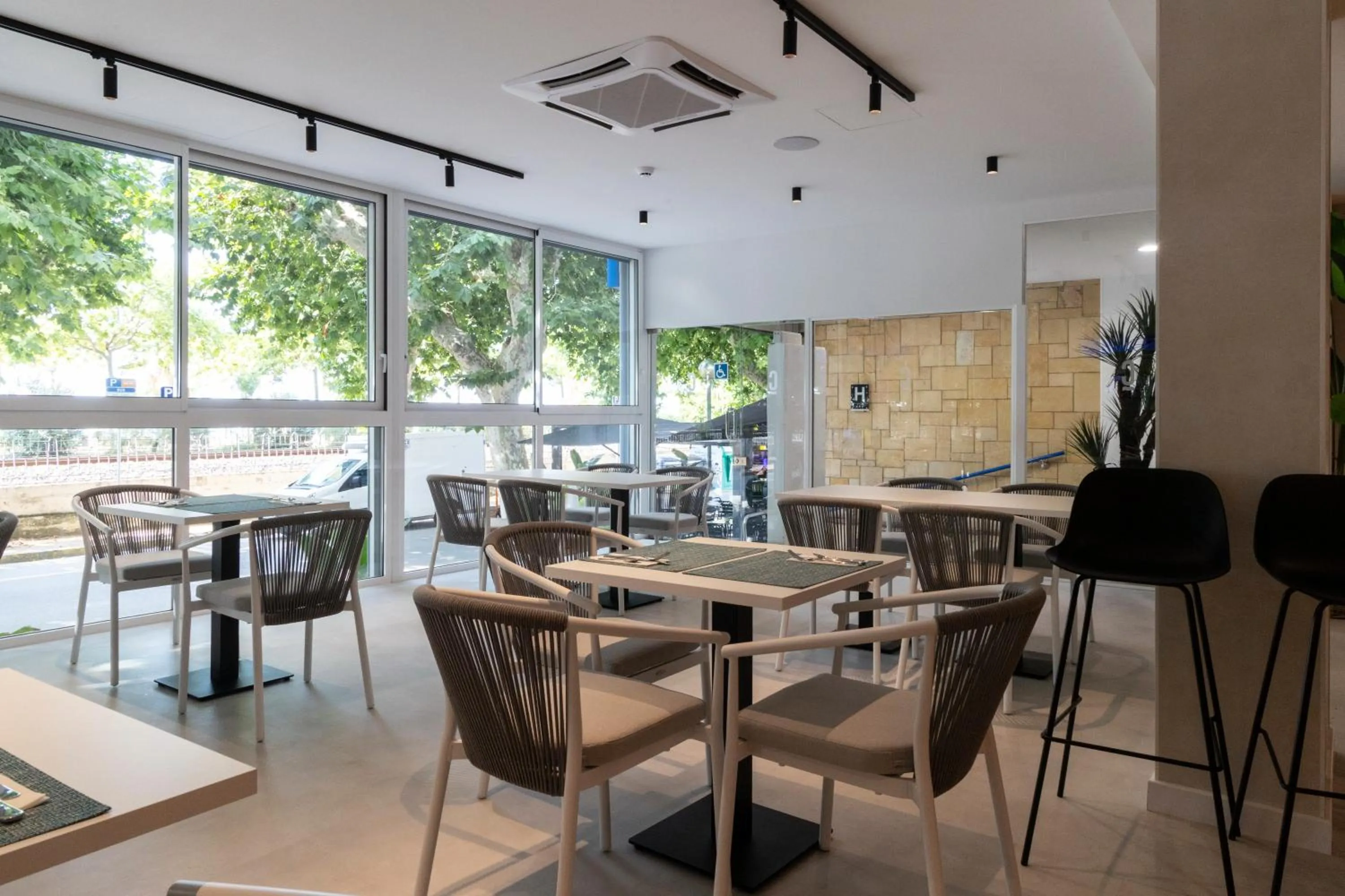 Living room in Hotel Calella by Beatriz Hoteles