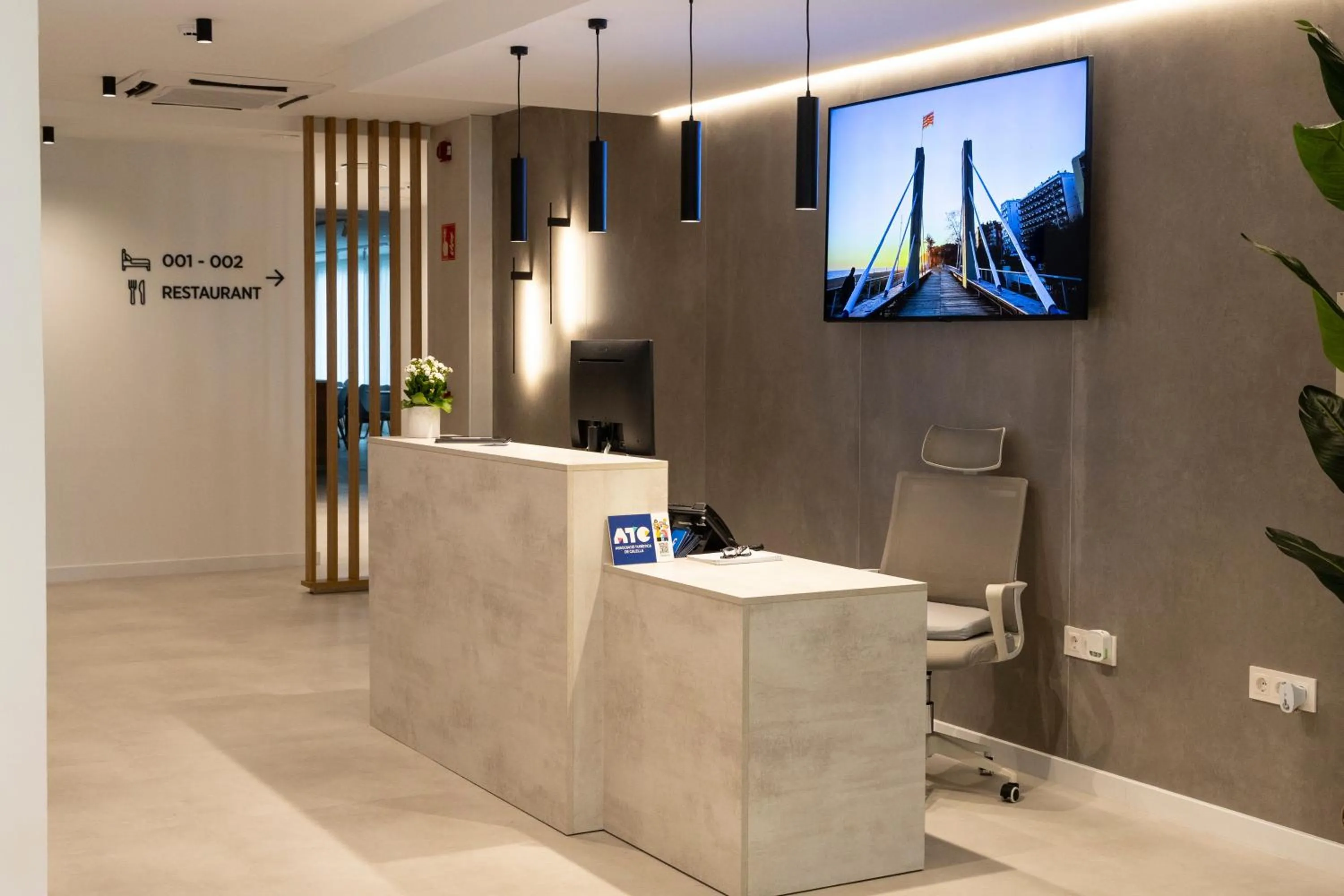 Lobby or reception in Hotel Calella by Beatriz Hoteles