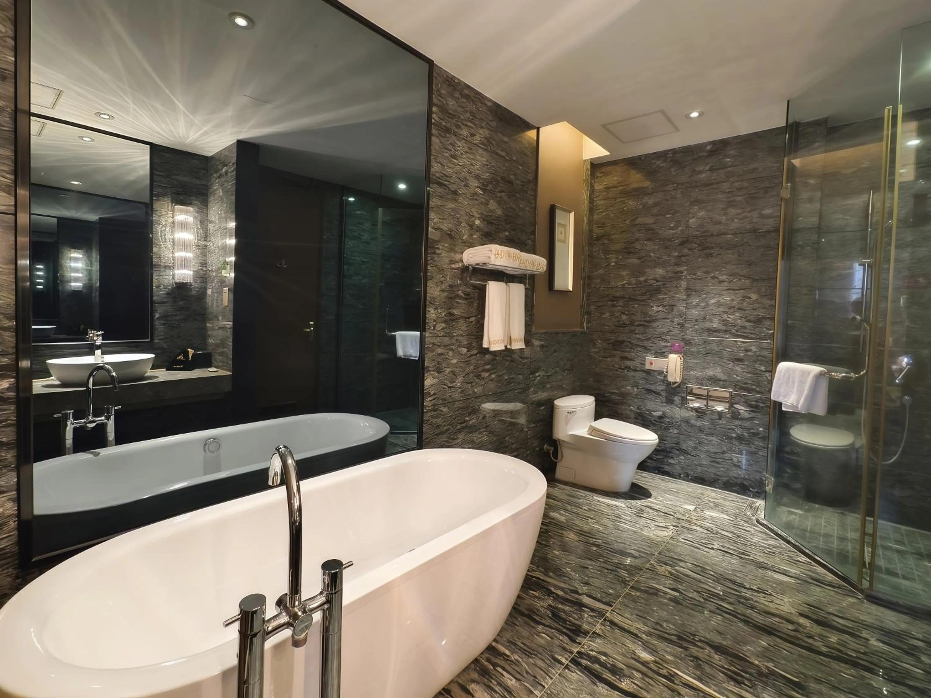 Shenzhen Baohengda International Hotel