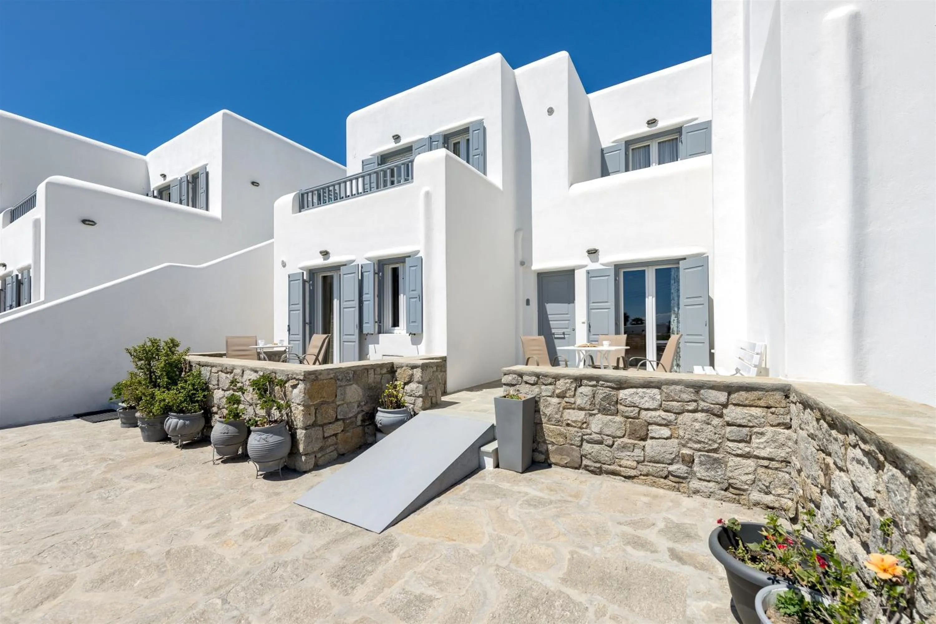 Property building in Jewel Apartments Mykonos
