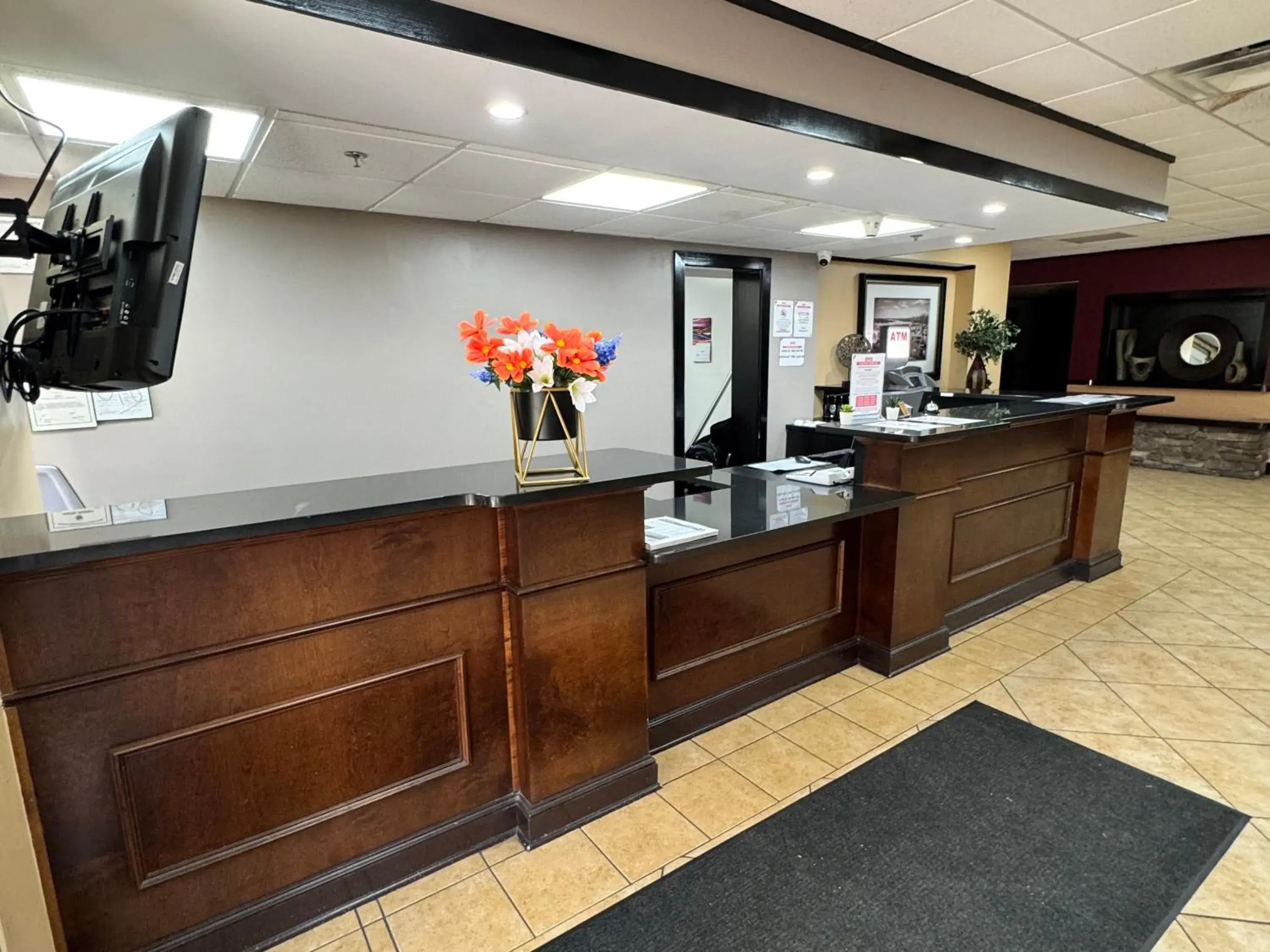 Lobby or reception in OYO Hotel Phenix City Lobby or reception in OYO Hotel Phenix City