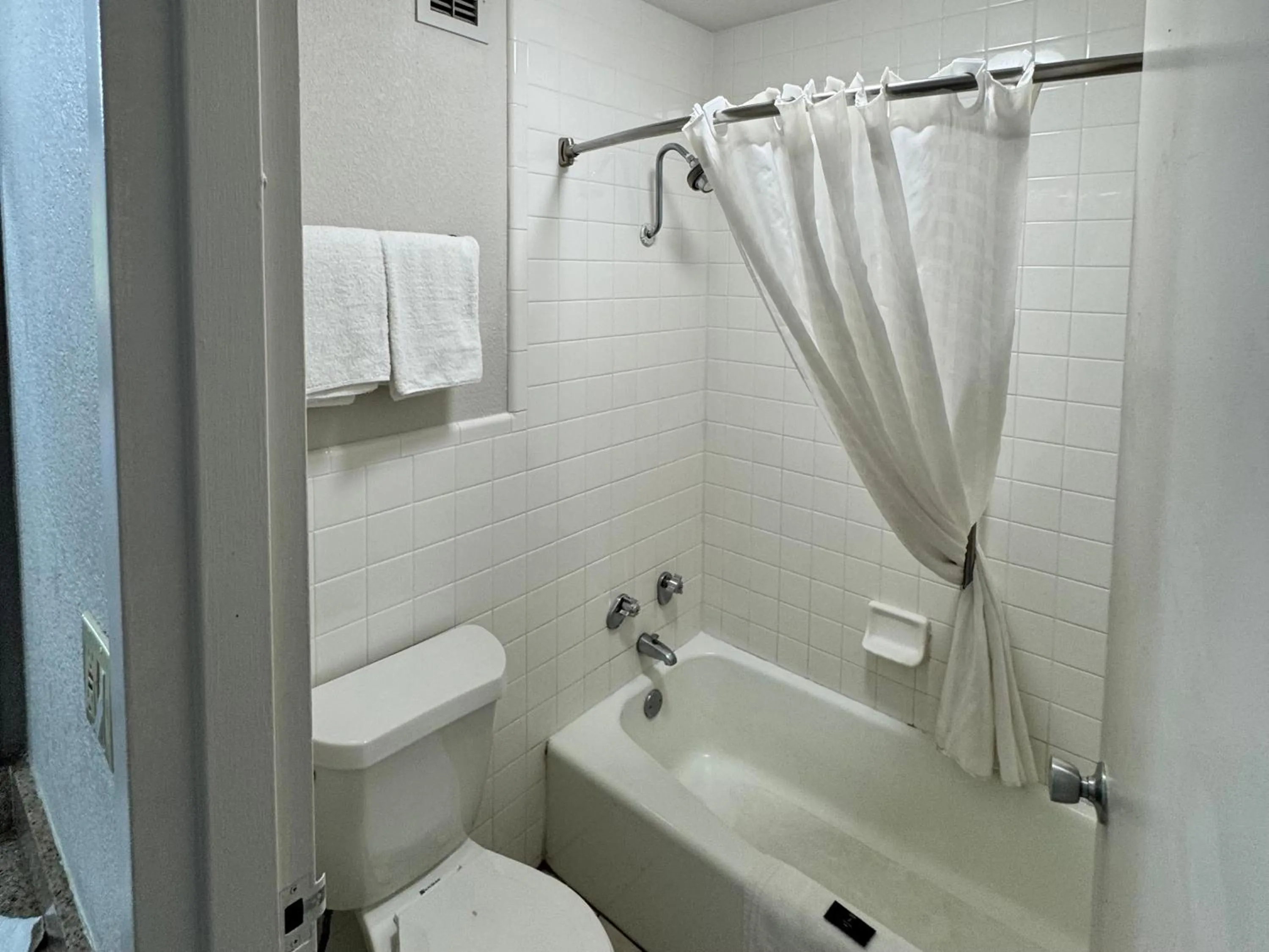 Bathroom in OYO Hotel Phenix City