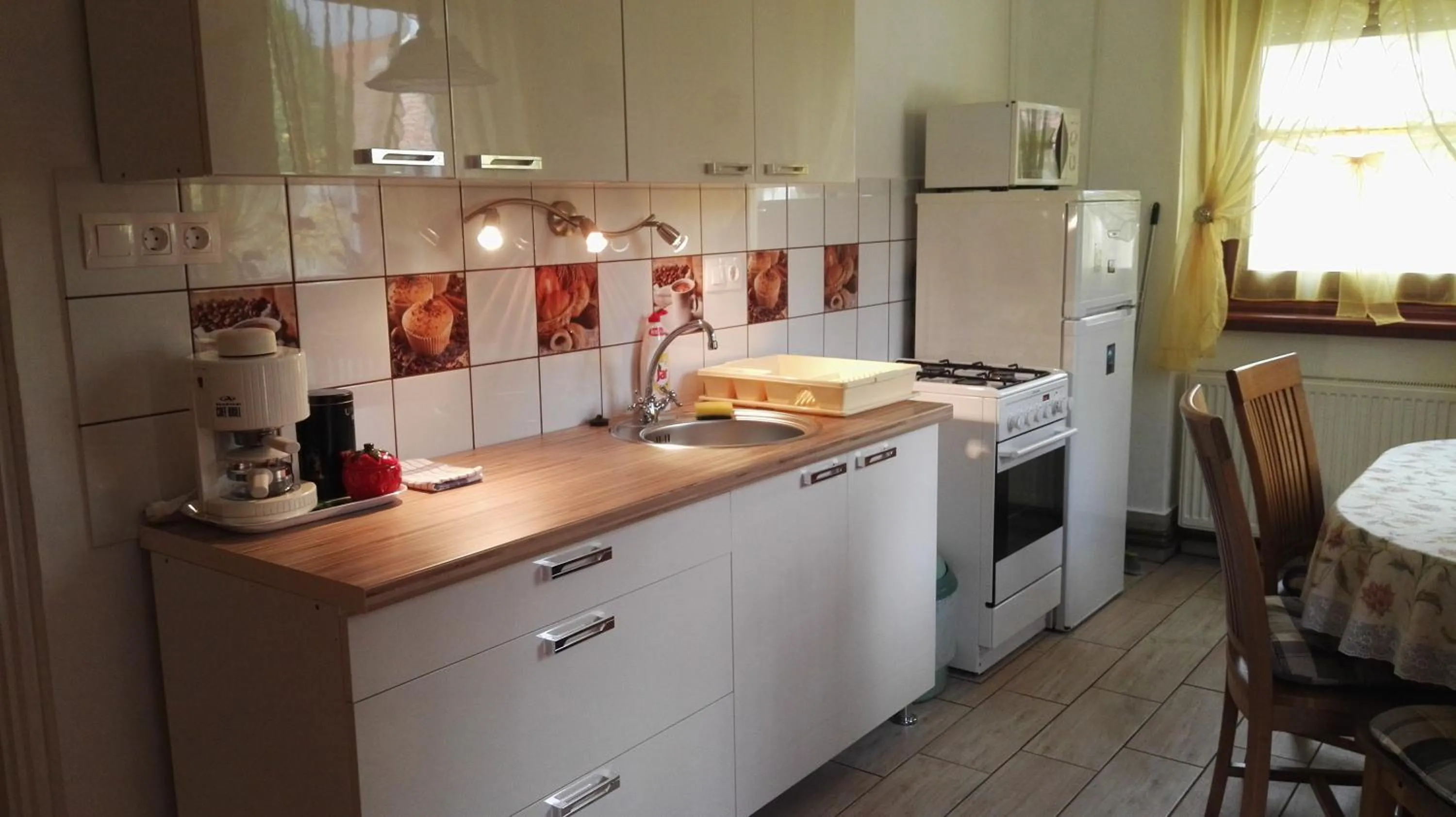 Kitchen or kitchenette in Ágnes Vendégház