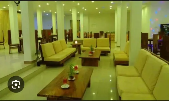 The Queensburry City Hotel