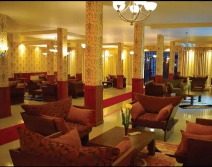 The Queensburry City Hotel