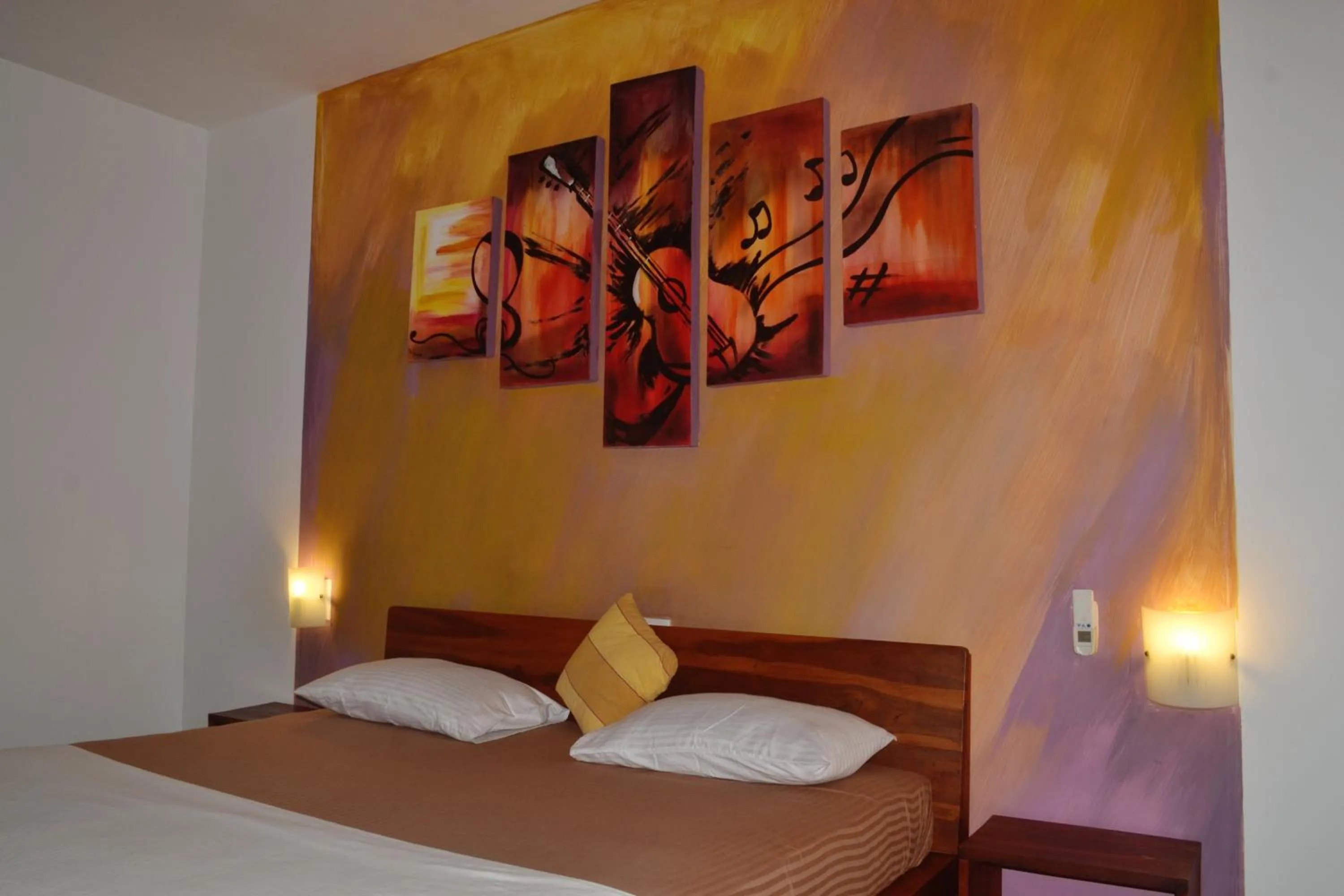 Property building, Bed in Surf Lanka Hotel