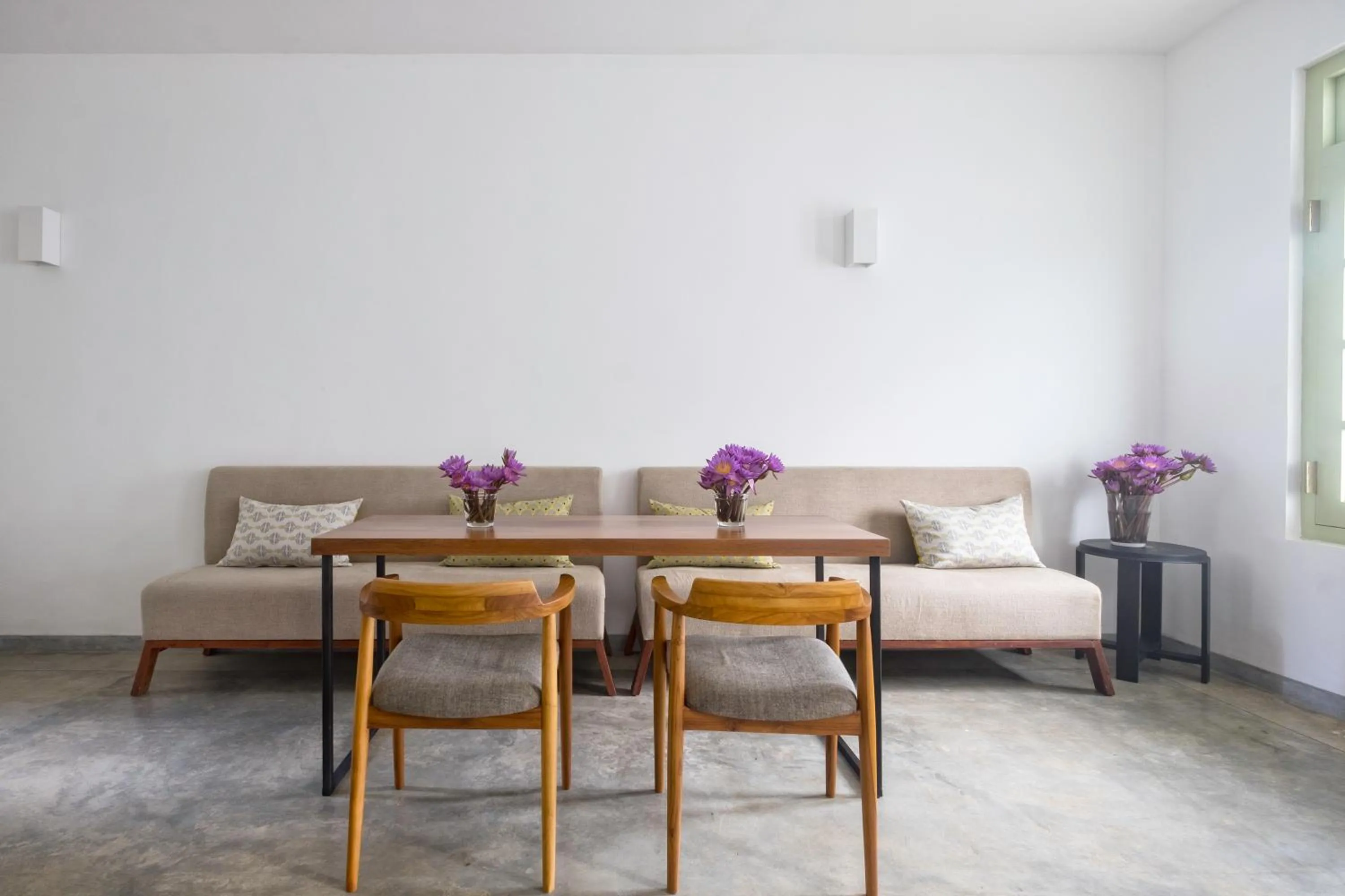 Living room in The Fort Printers