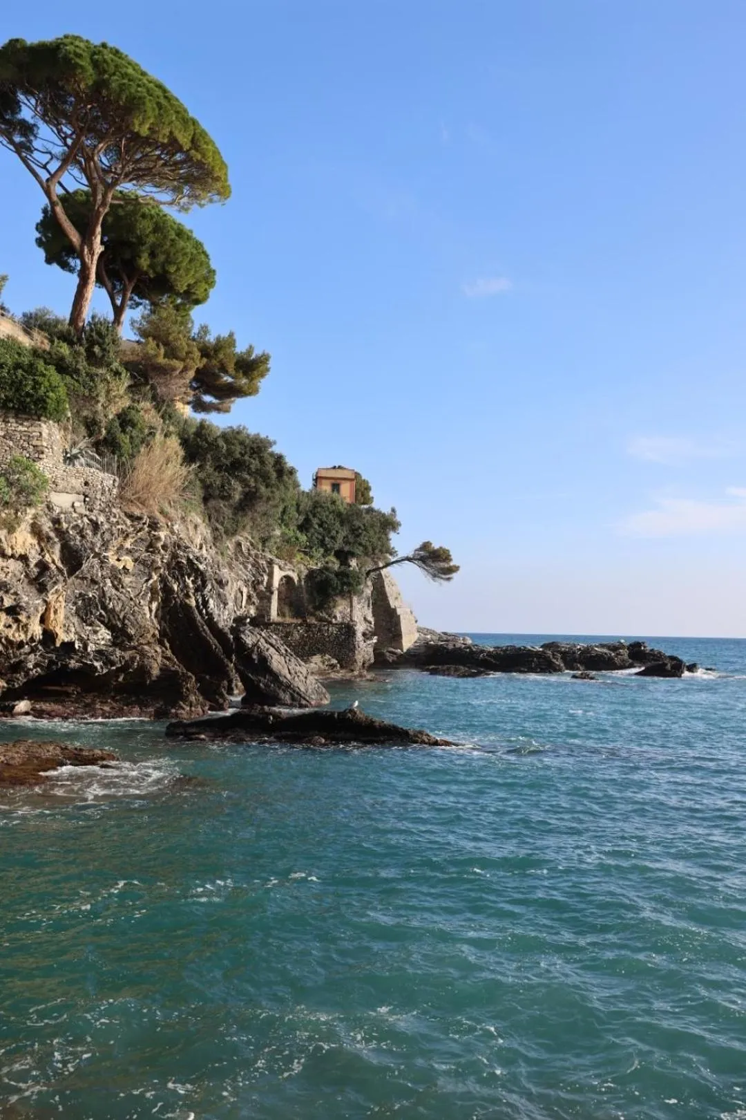 Nearby landmark in Hostel Bosmi Bed&Language Liguria