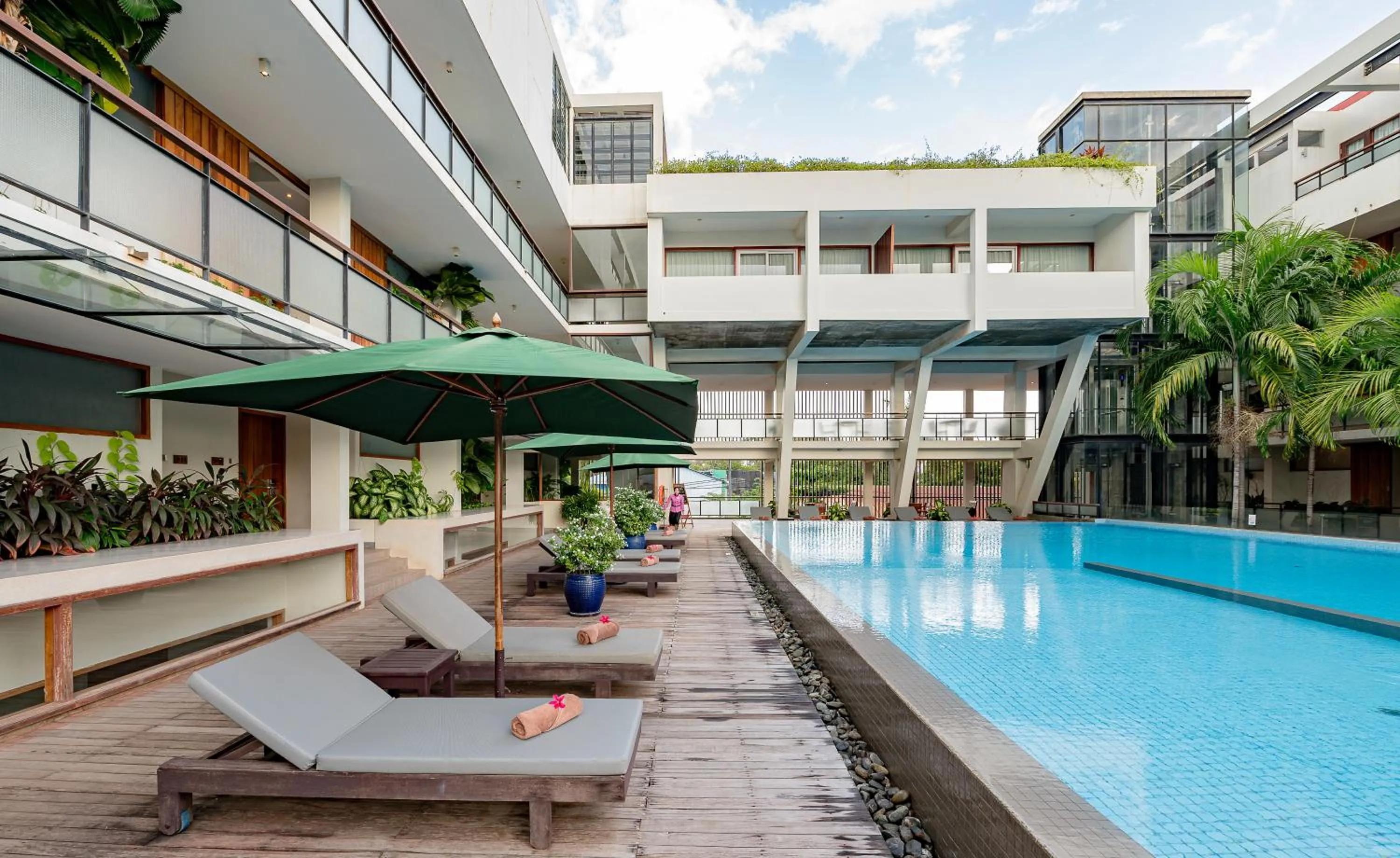  in Somadevi Residence